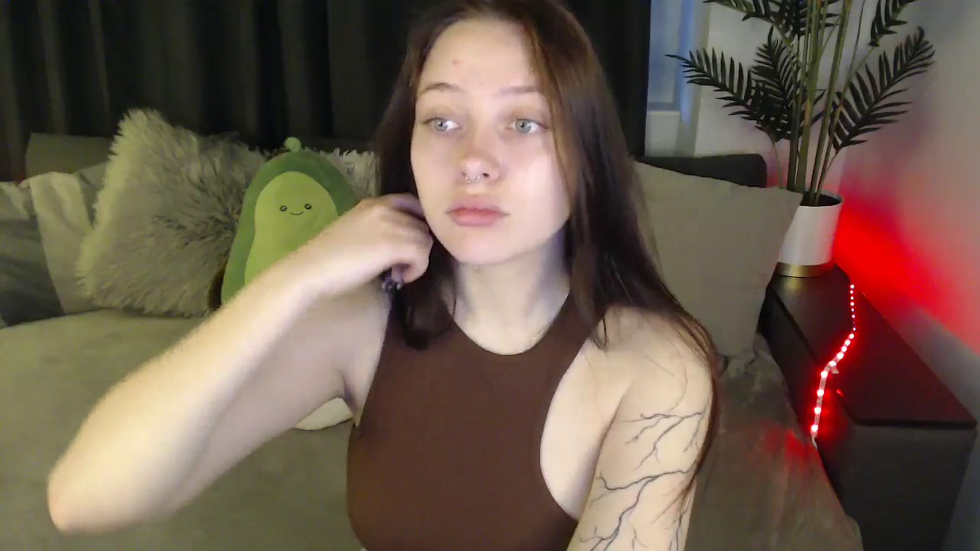 Gallery image thumbnail from SerenaSantos's myfreecams stream on, 06/04/2025, 09:23 image 3 of 20