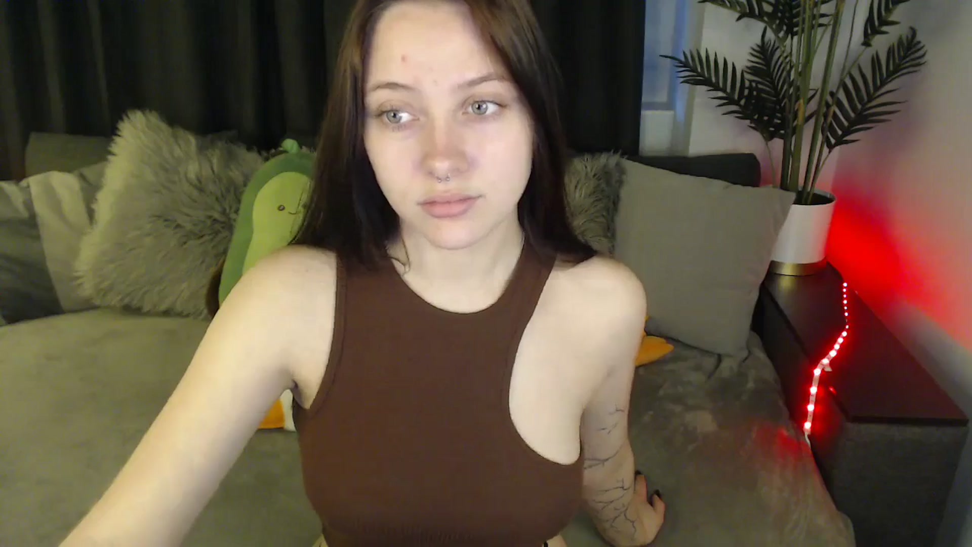 Gallery image thumbnail from SerenaSantos's myfreecams stream on, 06/04/2025, 09:23 image 9 of 20