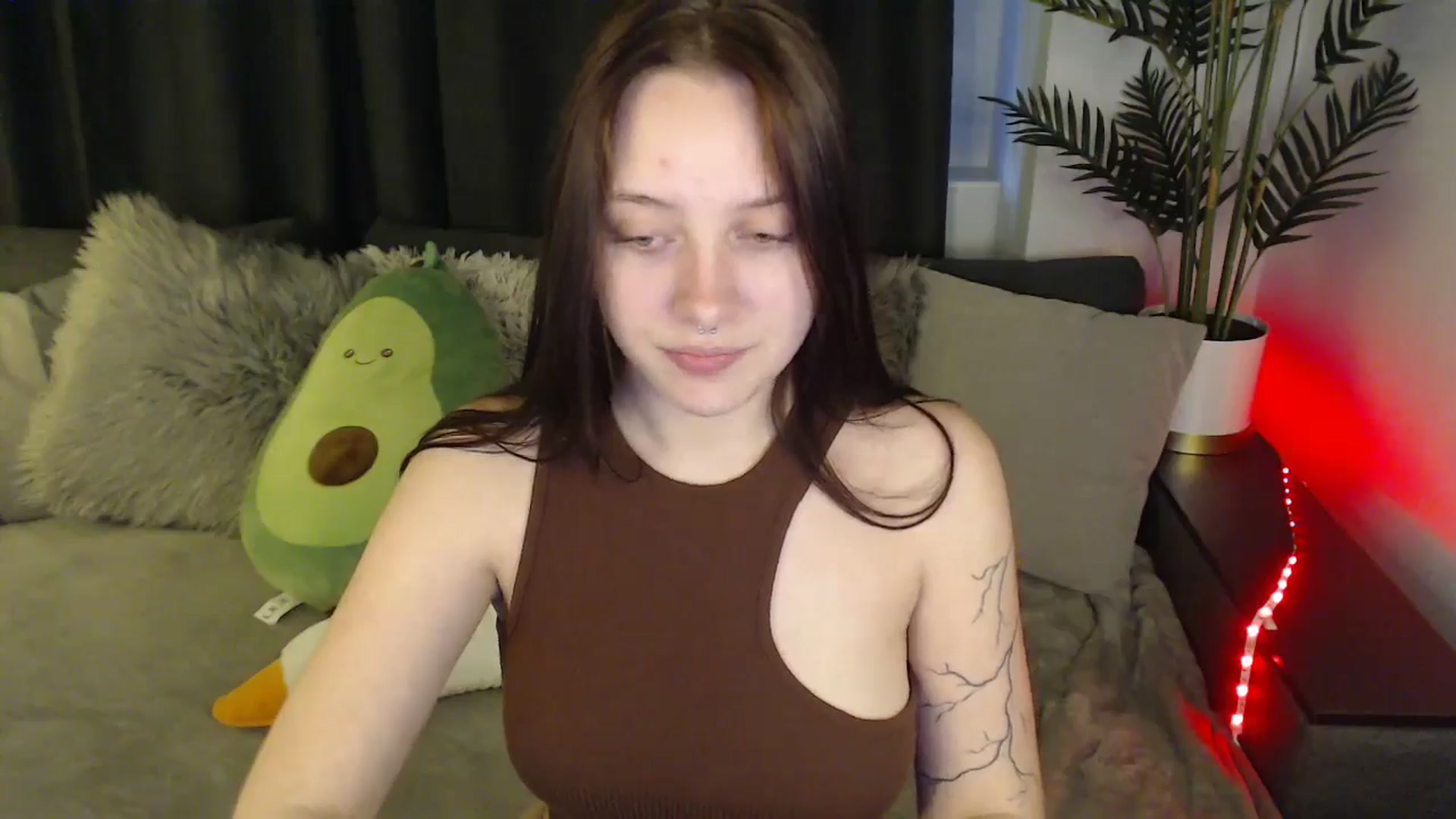 Gallery image thumbnail from SerenaSantos's myfreecams stream on, 06/04/2025, 12:19 image 19 of 20