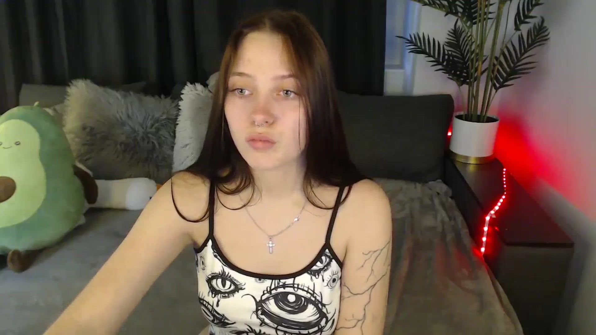 Gallery image thumbnail from SerenaSantos's myfreecams stream on, 06/06/2025, 14:01 image 20 of 20