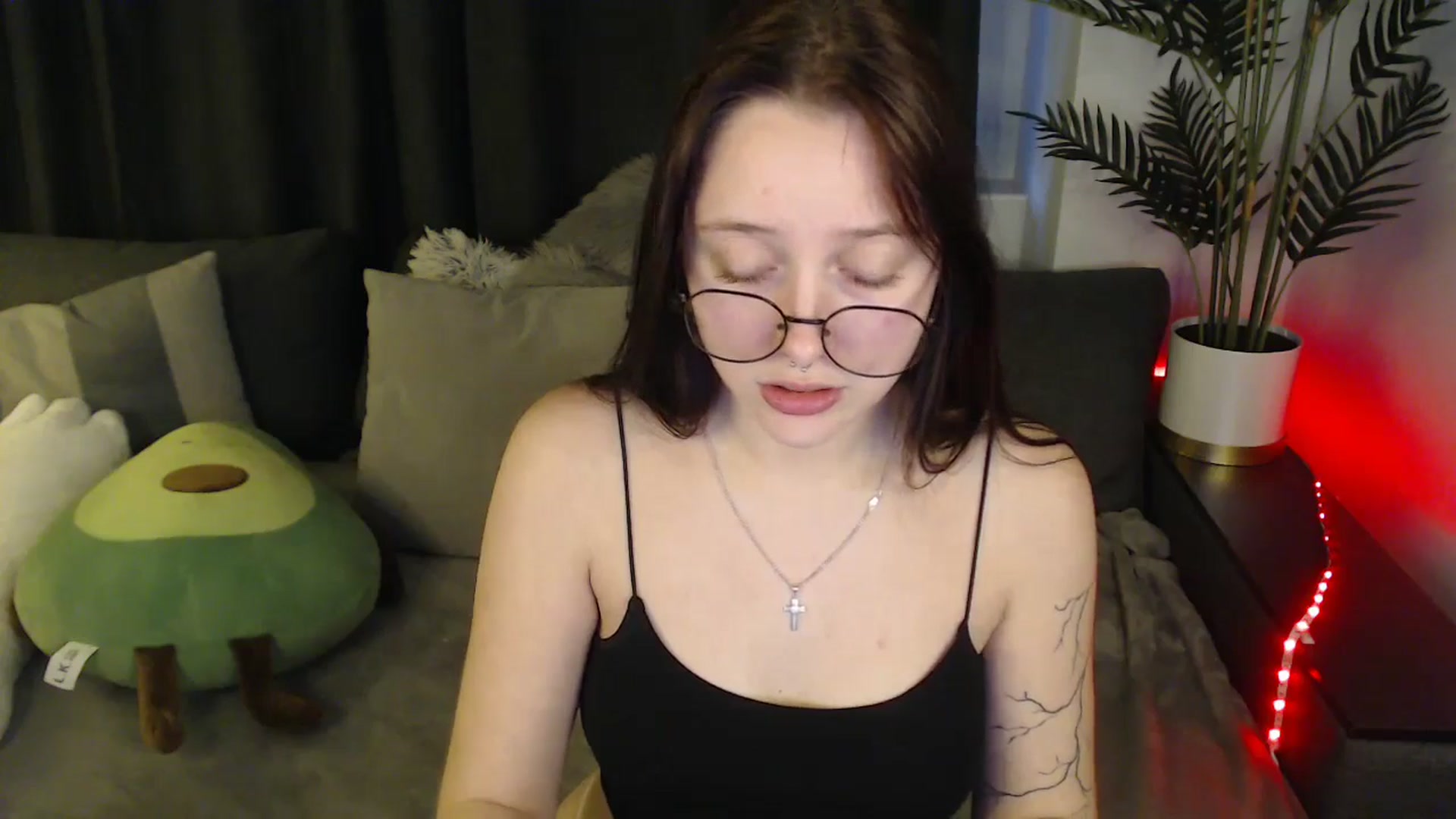 Gallery image thumbnail from SerenaSantos's myfreecams stream on, 06/07/2025, 11:58 image 4 of 20