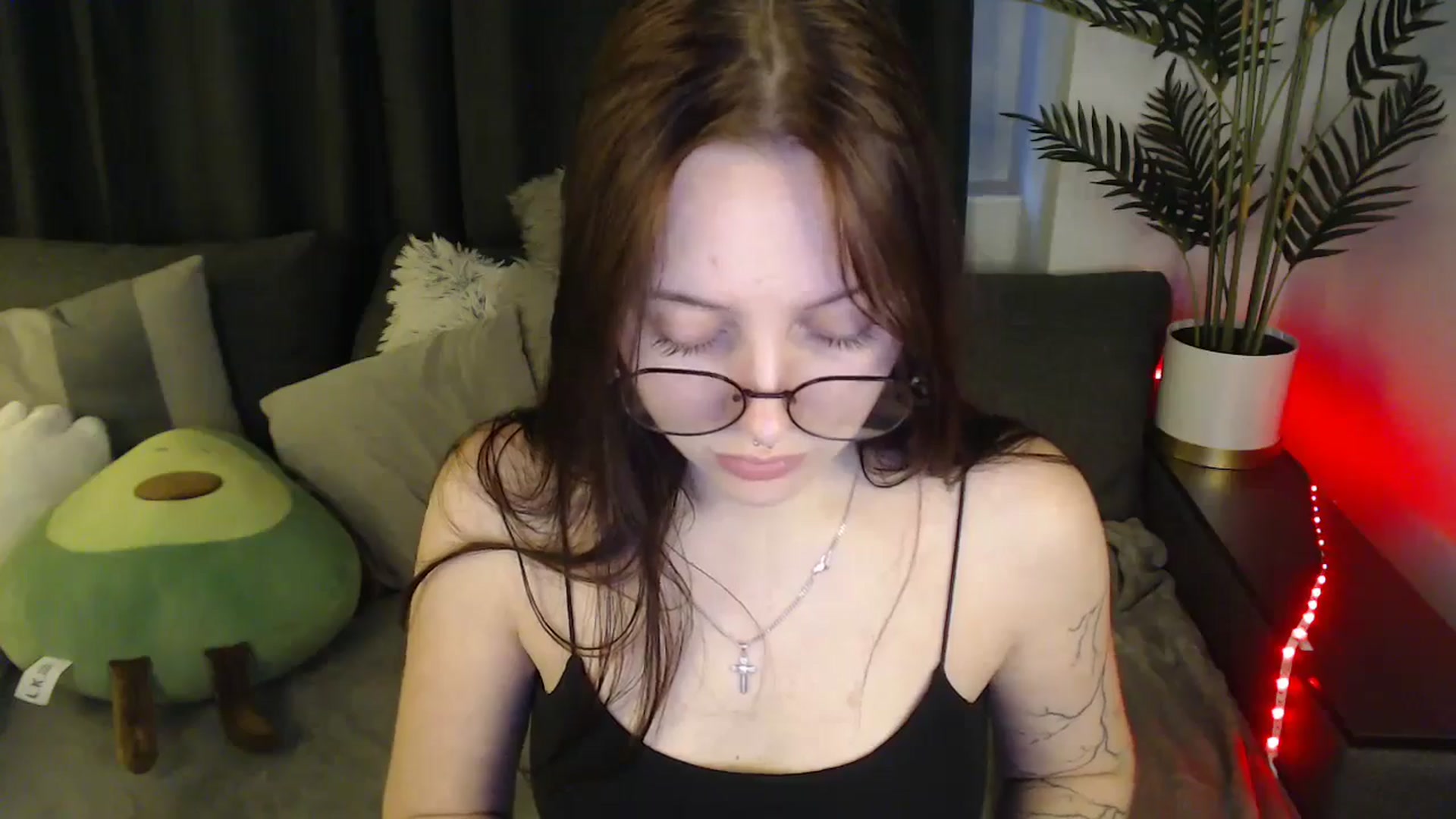 Gallery image thumbnail from SerenaSantos's myfreecams stream on, 06/07/2025, 13:31 image 16 of 20