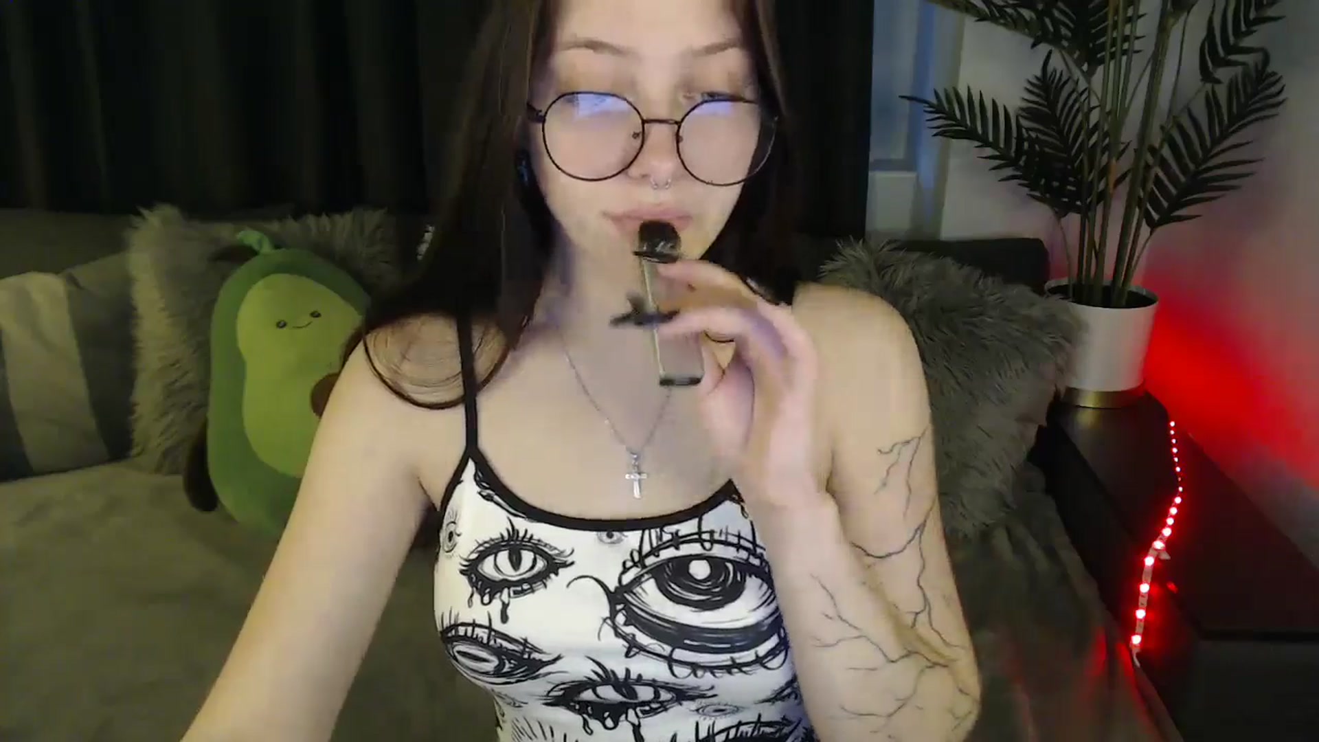 Gallery image thumbnail from SerenaSantos's myfreecams stream on, 06/09/2025, 09:16 image 7 of 20