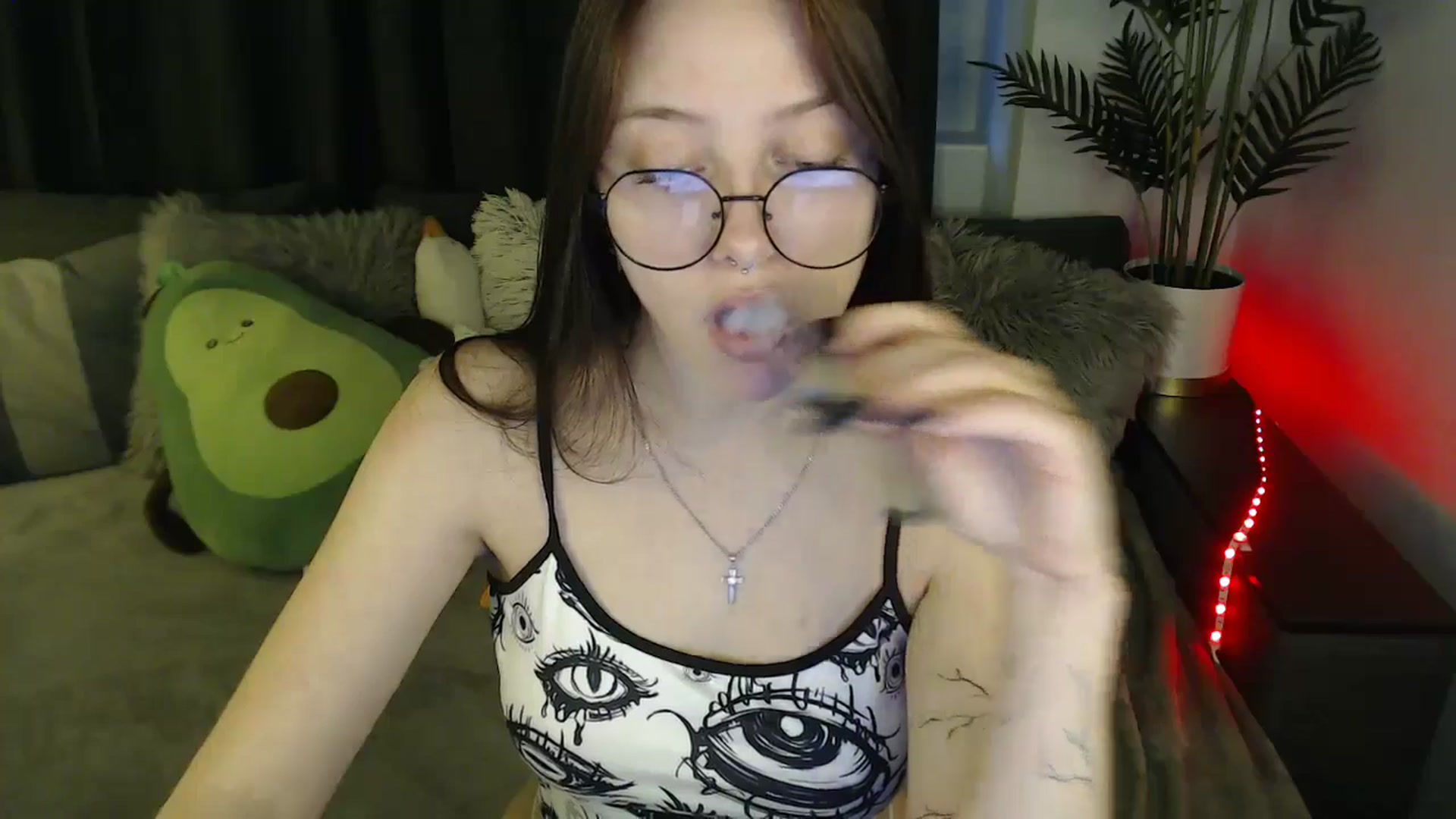 Gallery image thumbnail from SerenaSantos's myfreecams stream on, 06/09/2025, 11:39 image 11 of 20