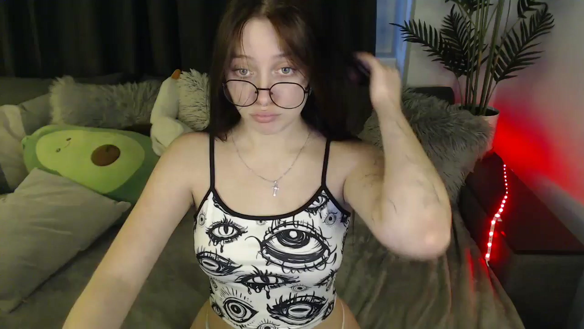 Gallery image thumbnail from SerenaSantos's myfreecams stream on, 06/09/2025, 12:13 image 13 of 20