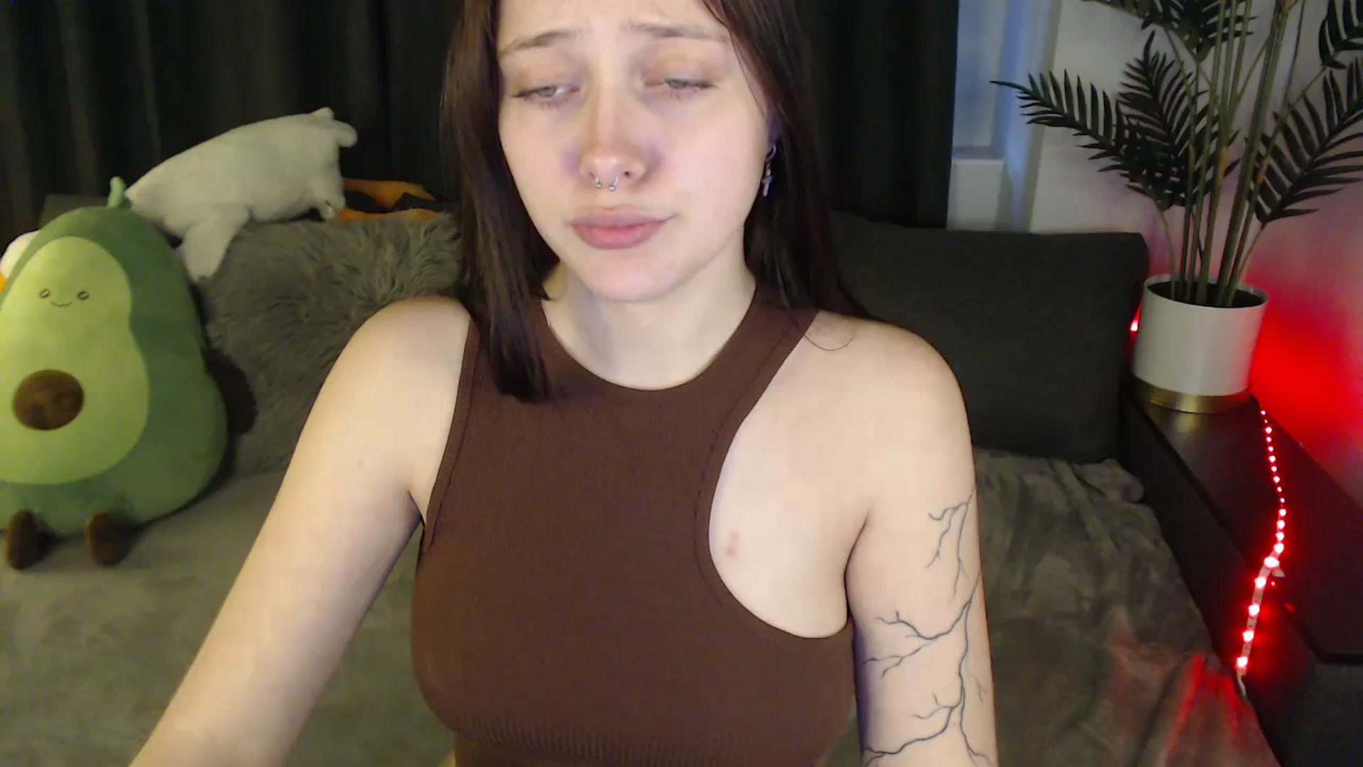 Gallery image thumbnail from SerenaSantos's myfreecams stream on, 06/10/2025, 12:27 image 7 of 20