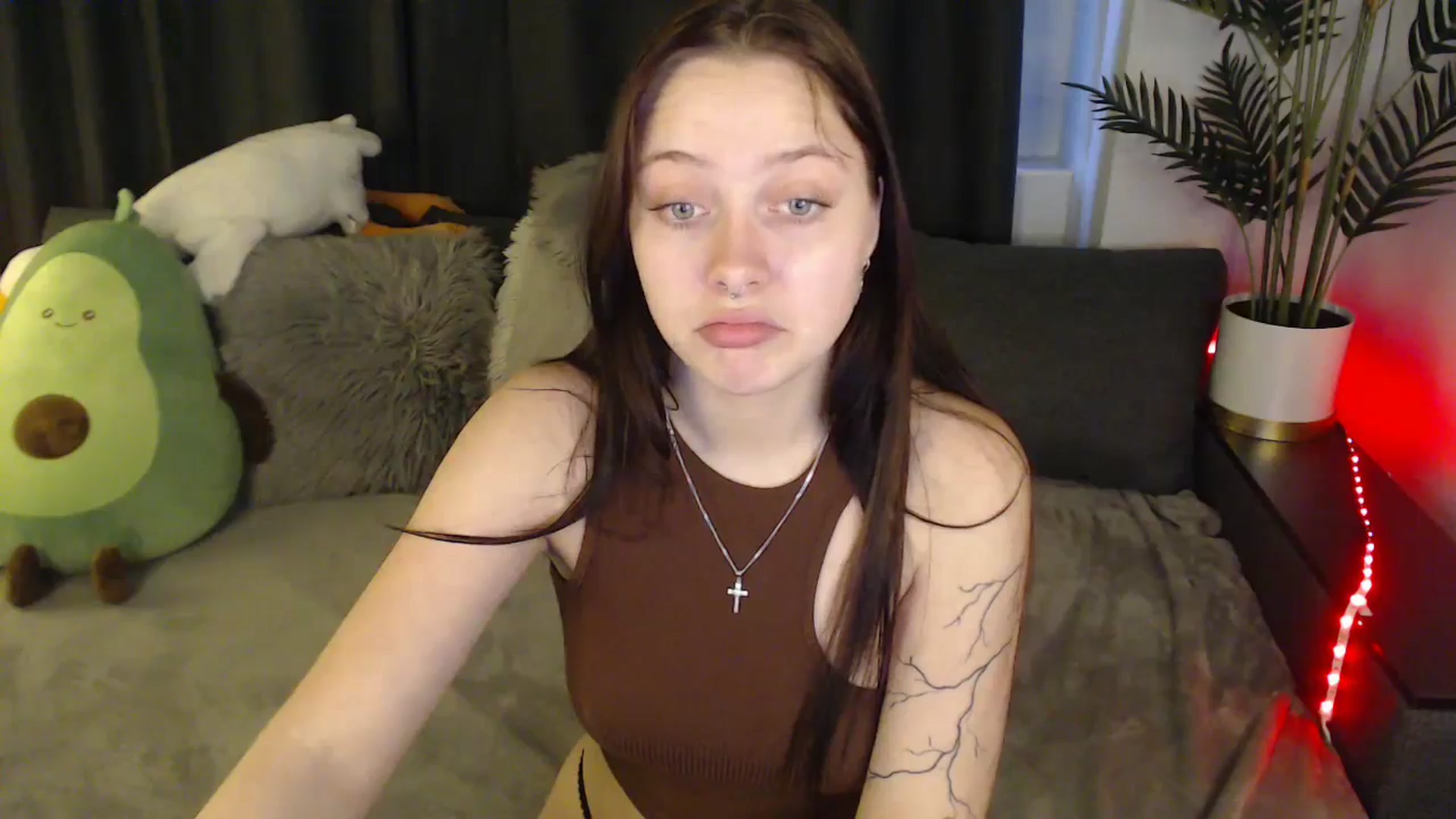 Gallery image thumbnail from SerenaSantos's myfreecams stream on, 06/10/2025, 12:55 image 6 of 20