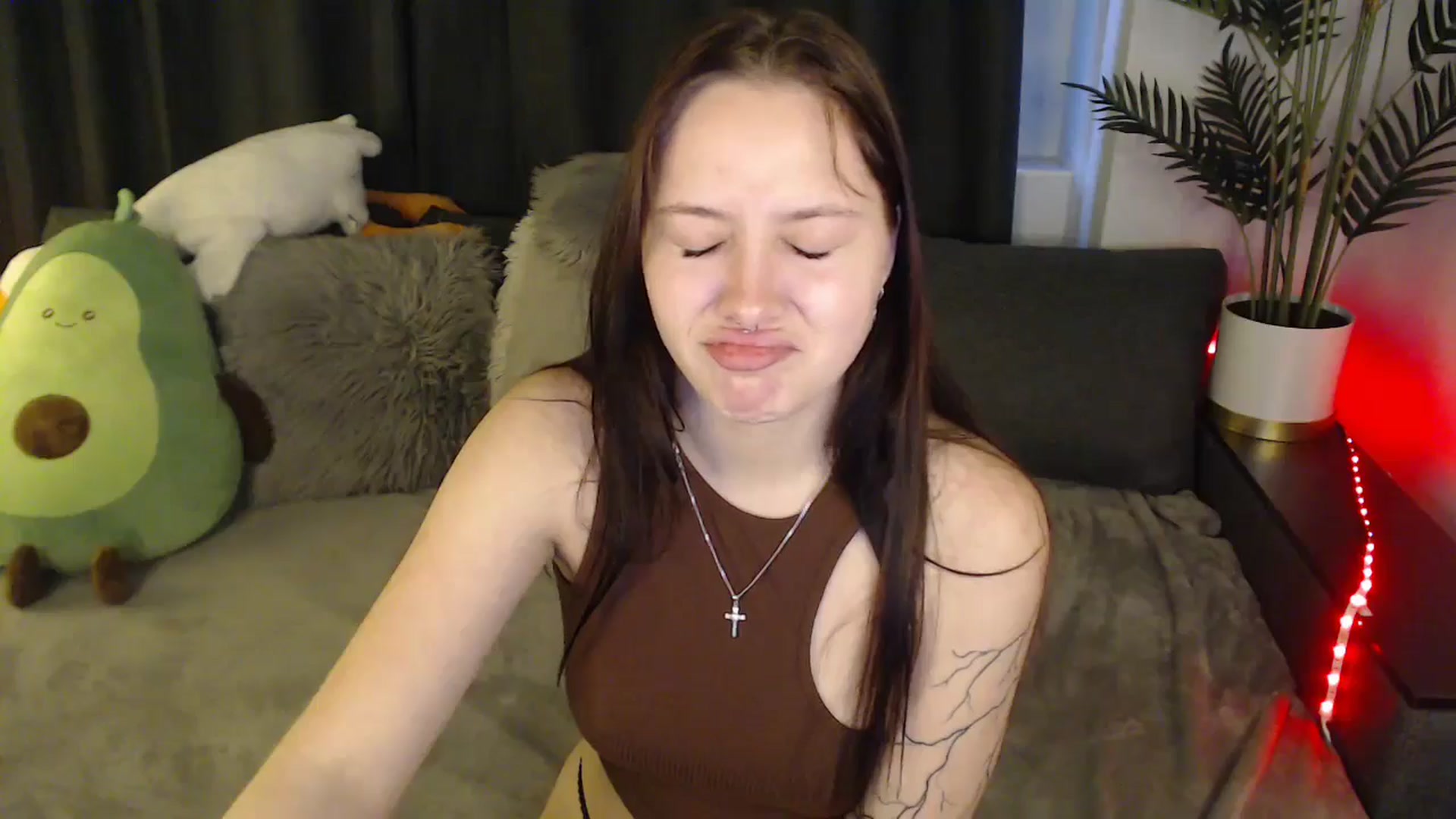 Gallery image thumbnail from SerenaSantos's myfreecams stream on, 06/10/2025, 12:55 image 7 of 20