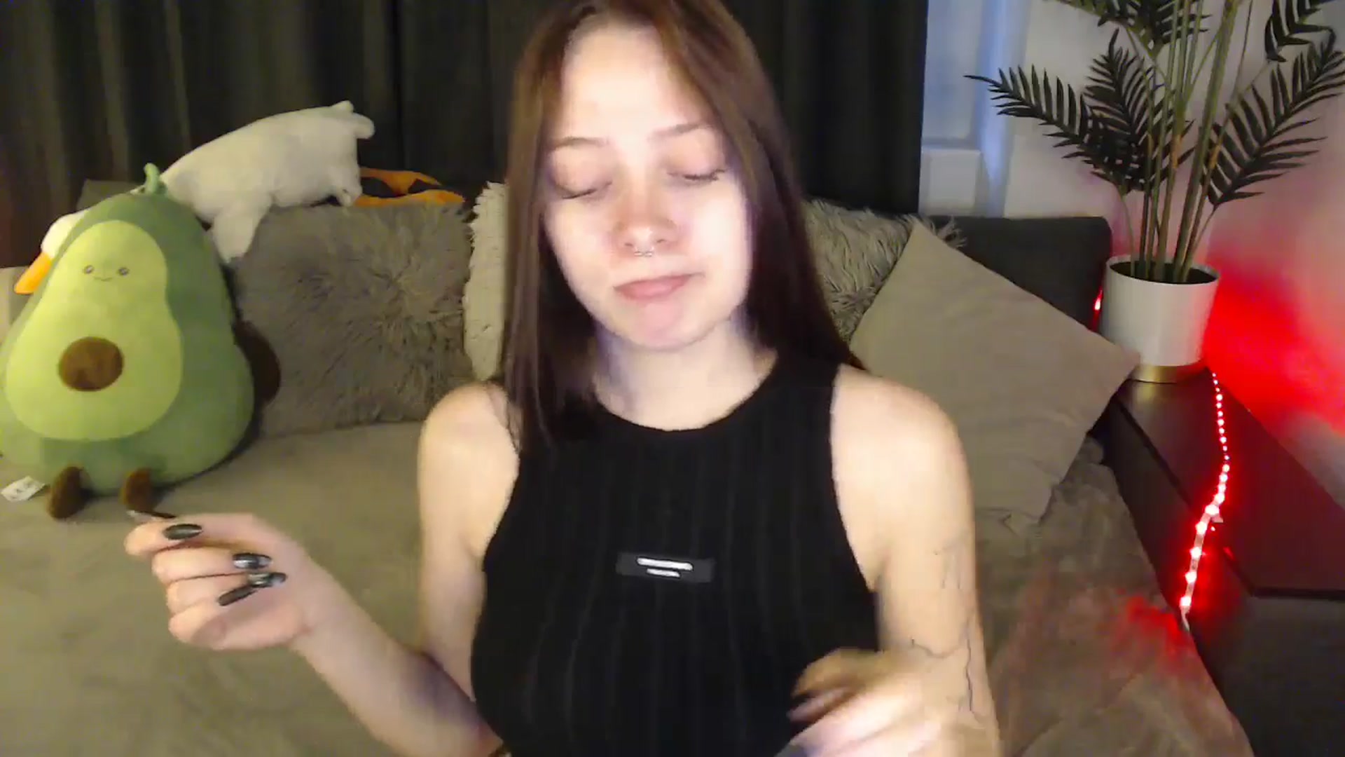 Gallery image thumbnail from SerenaSantos's myfreecams stream on, 06/11/2025, 09:43 image 15 of 20