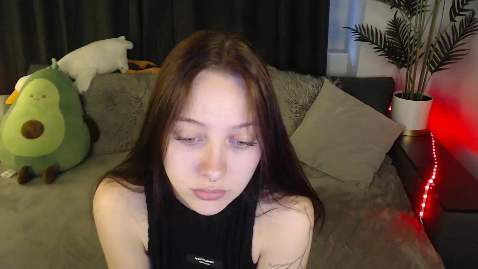 Gallery image thumbnail from SerenaSantos's myfreecams stream on, 06/11/2025, 09:59 image 13 of 20