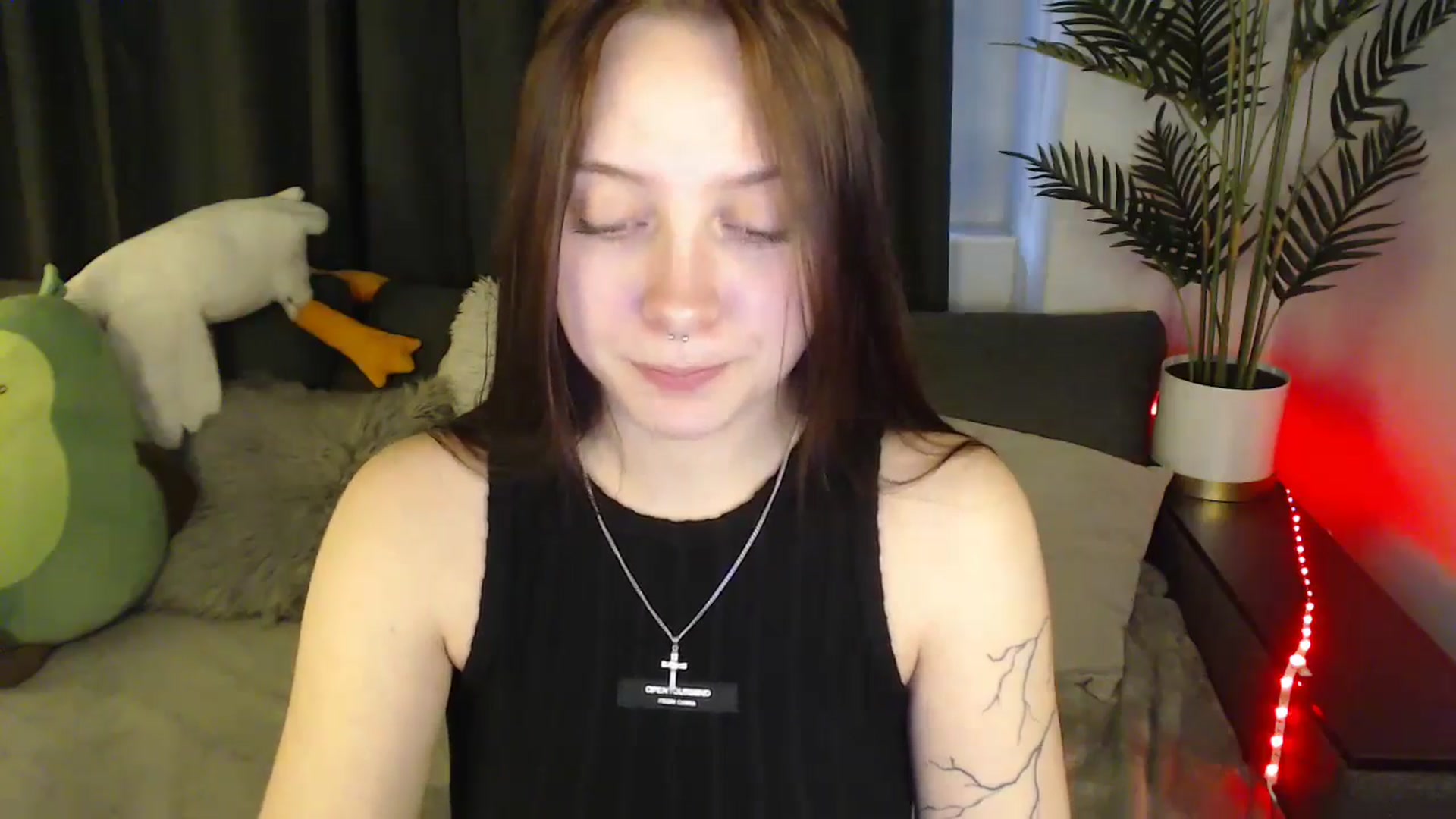 Gallery image thumbnail from SerenaSantos's myfreecams stream on, 06/11/2025, 12:40 image 13 of 20