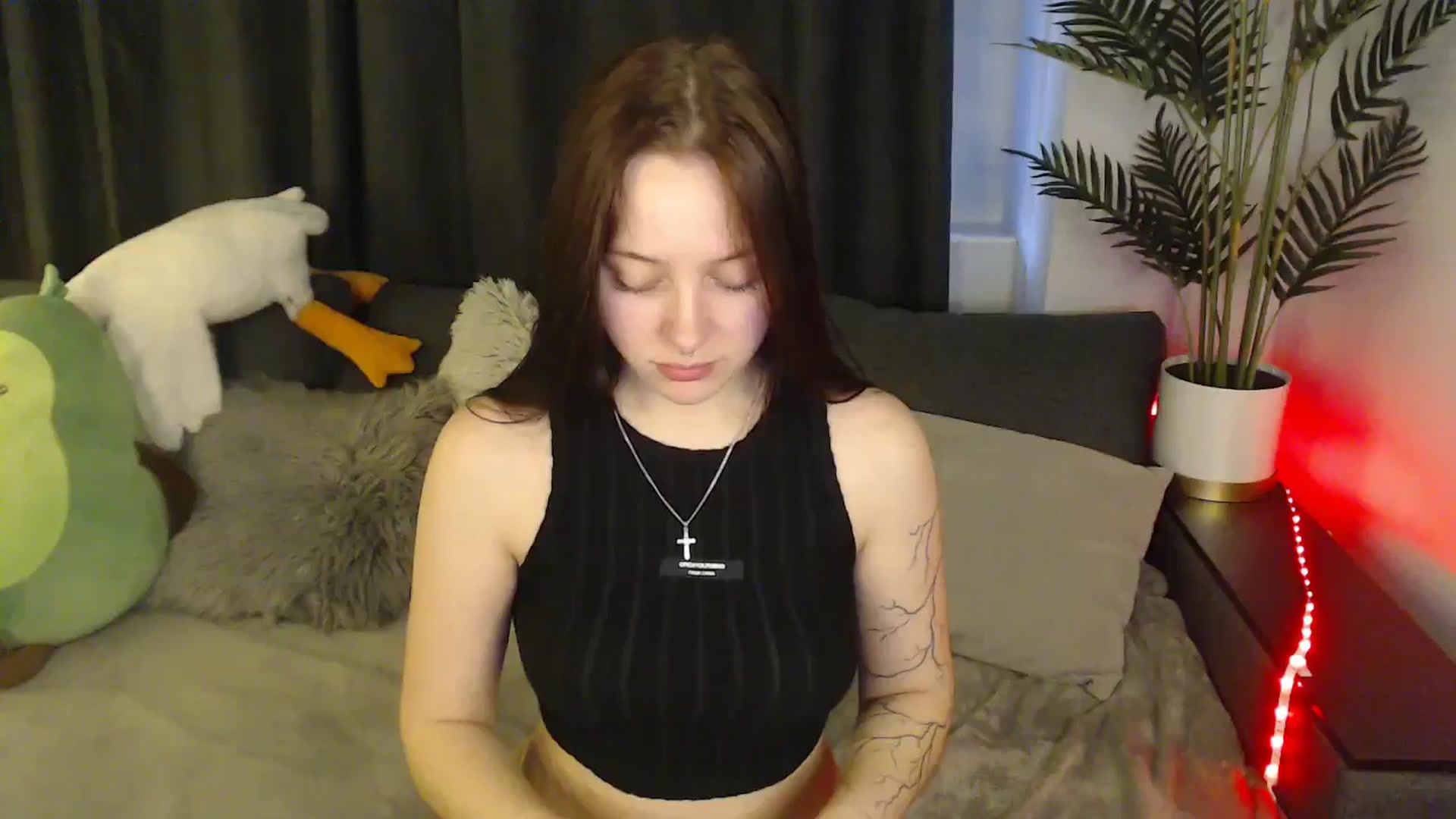 Gallery image thumbnail from SerenaSantos's myfreecams stream on, 06/11/2025, 12:40 image 3 of 20