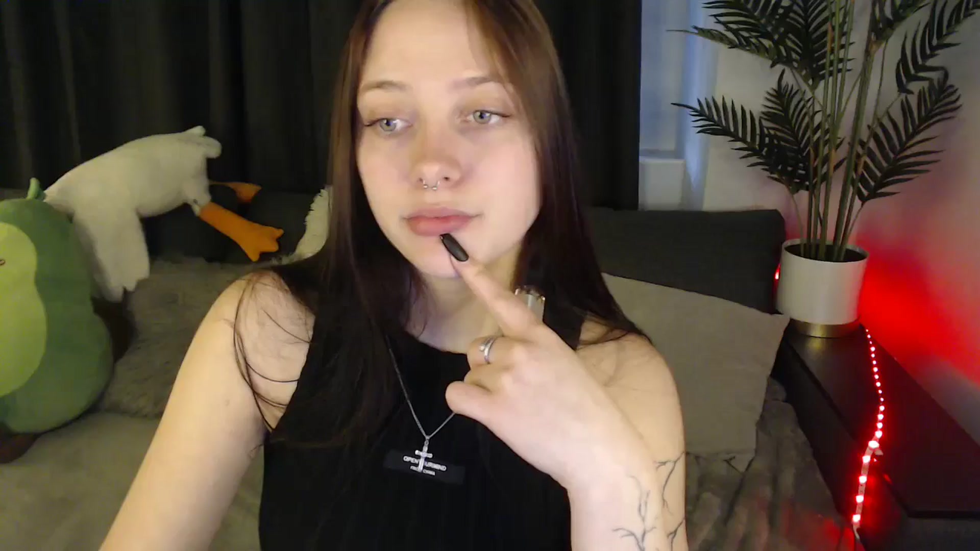 Gallery image thumbnail from SerenaSantos's myfreecams stream on, 06/11/2025, 13:30 image 1 of 20