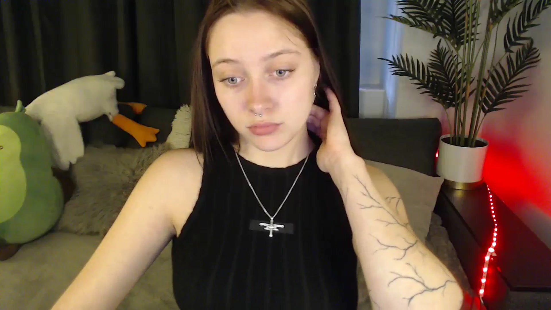 Gallery image thumbnail from SerenaSantos's myfreecams stream on, 06/11/2025, 13:30 image 18 of 20