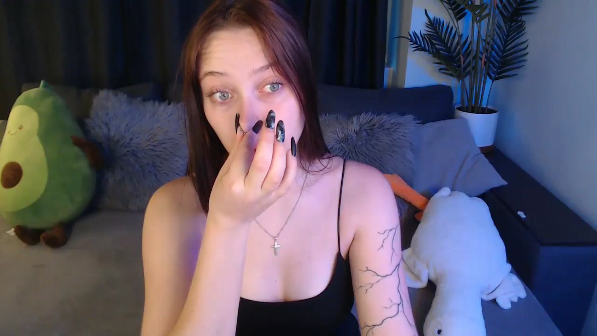 Gallery image thumbnail from SerenaSantos's myfreecams stream on, 06/20/2025, 08:23 image 2 of 20