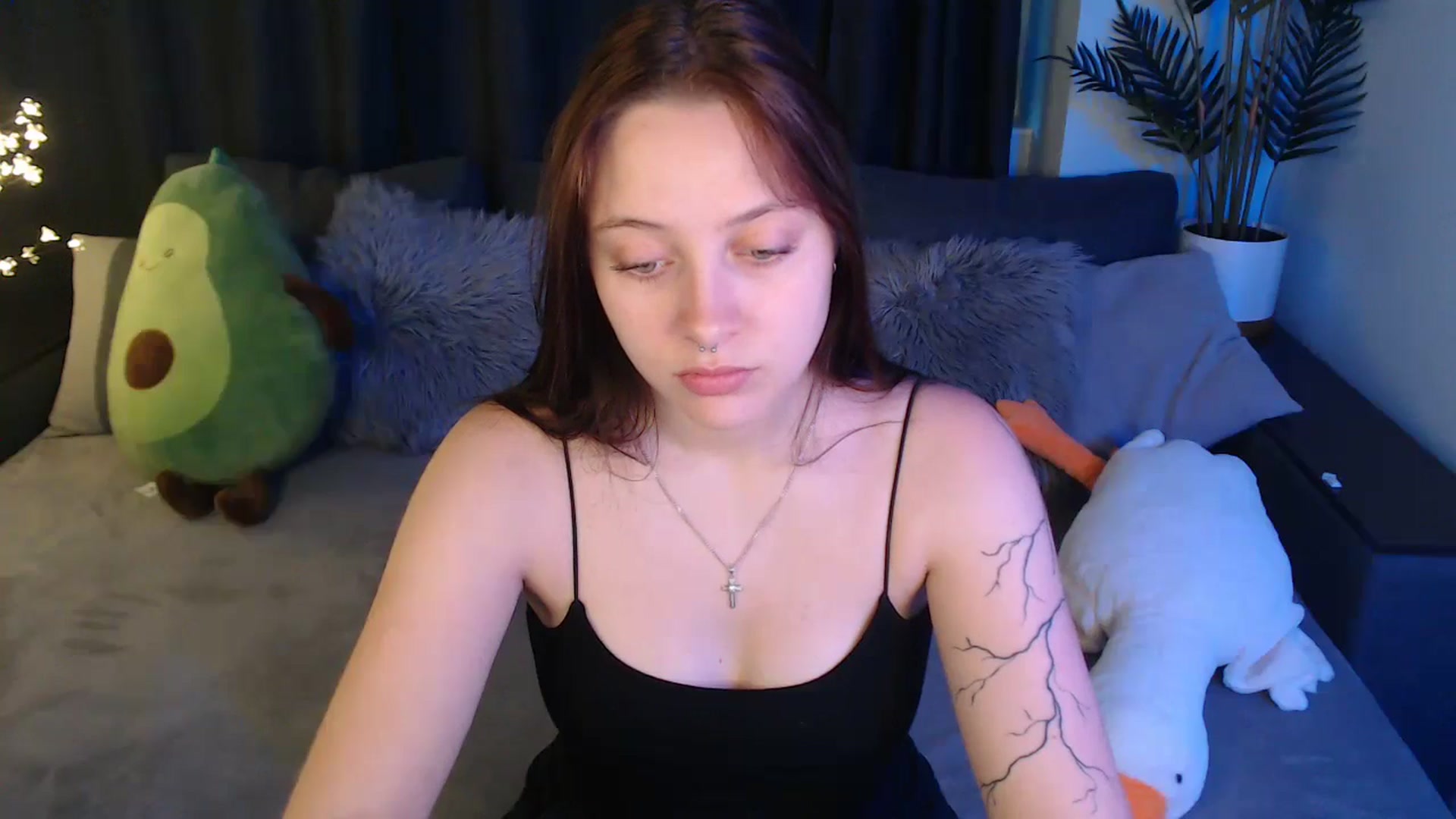 Gallery image thumbnail from SerenaSantos's myfreecams stream on, 06/20/2025, 10:48 image 3 of 20