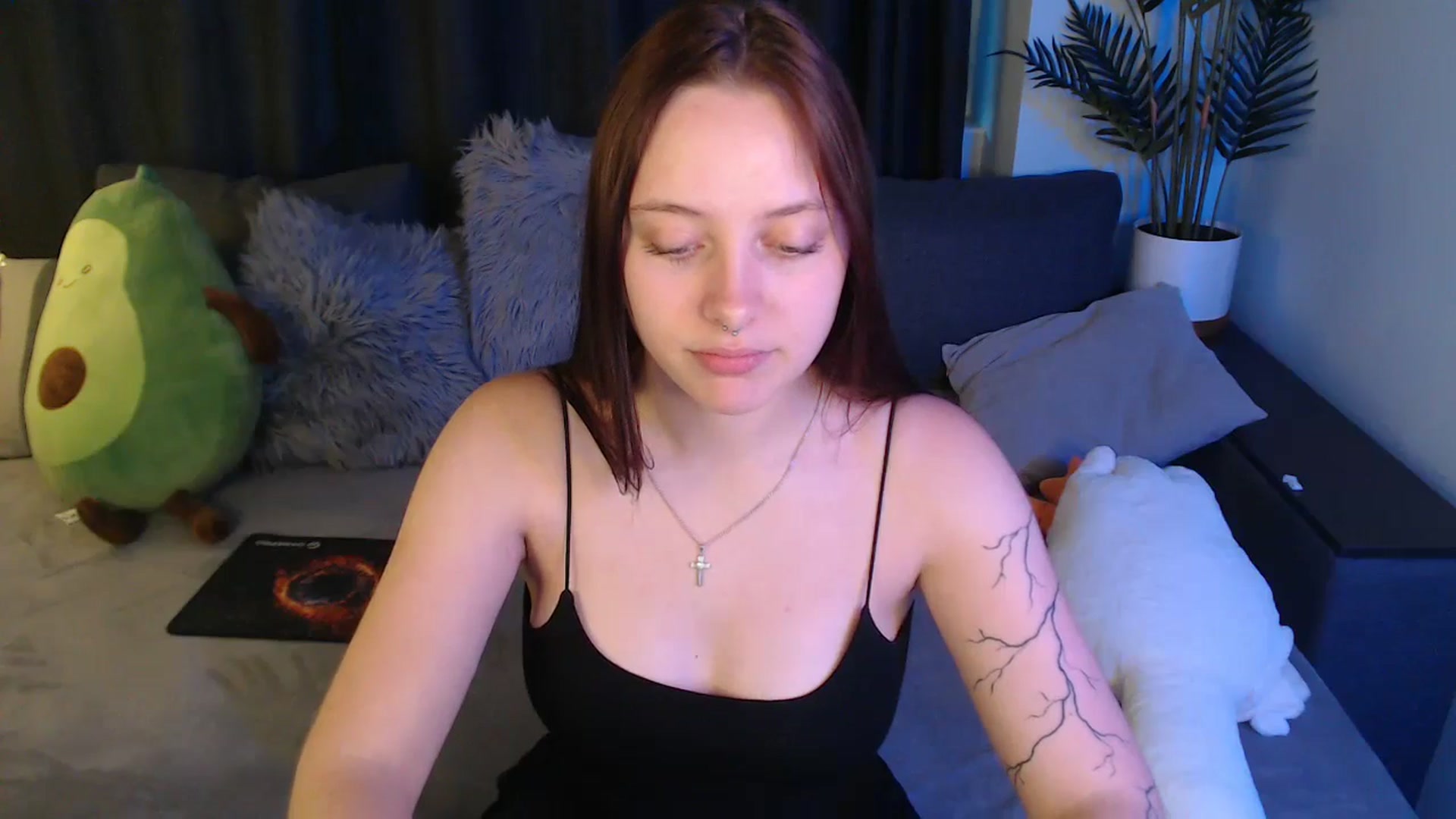 Gallery image thumbnail from SerenaSantos's myfreecams stream on, 06/20/2025, 12:53 image 8 of 20