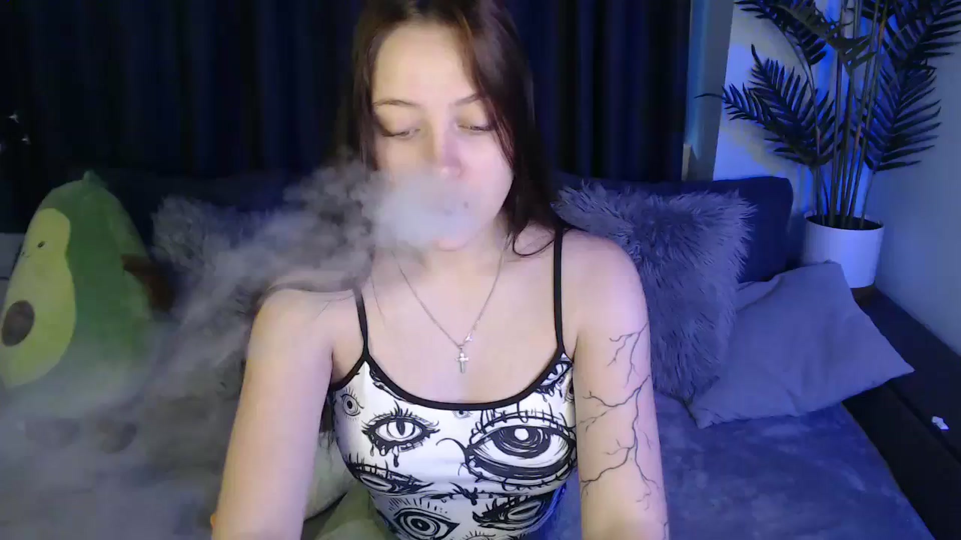 Gallery image thumbnail from SerenaSantos's myfreecams stream on, 06/22/2025, 08:54 image 7 of 20
