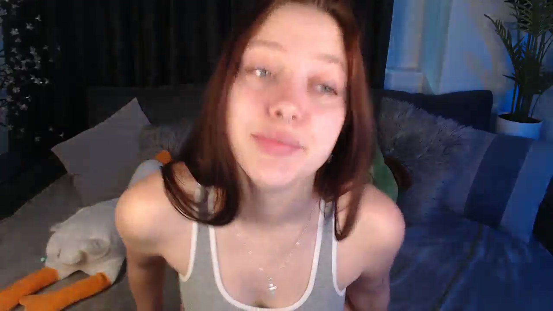 Gallery image thumbnail from SerenaSantos's myfreecams stream on, 06/25/2025, 08:28 image 17 of 20