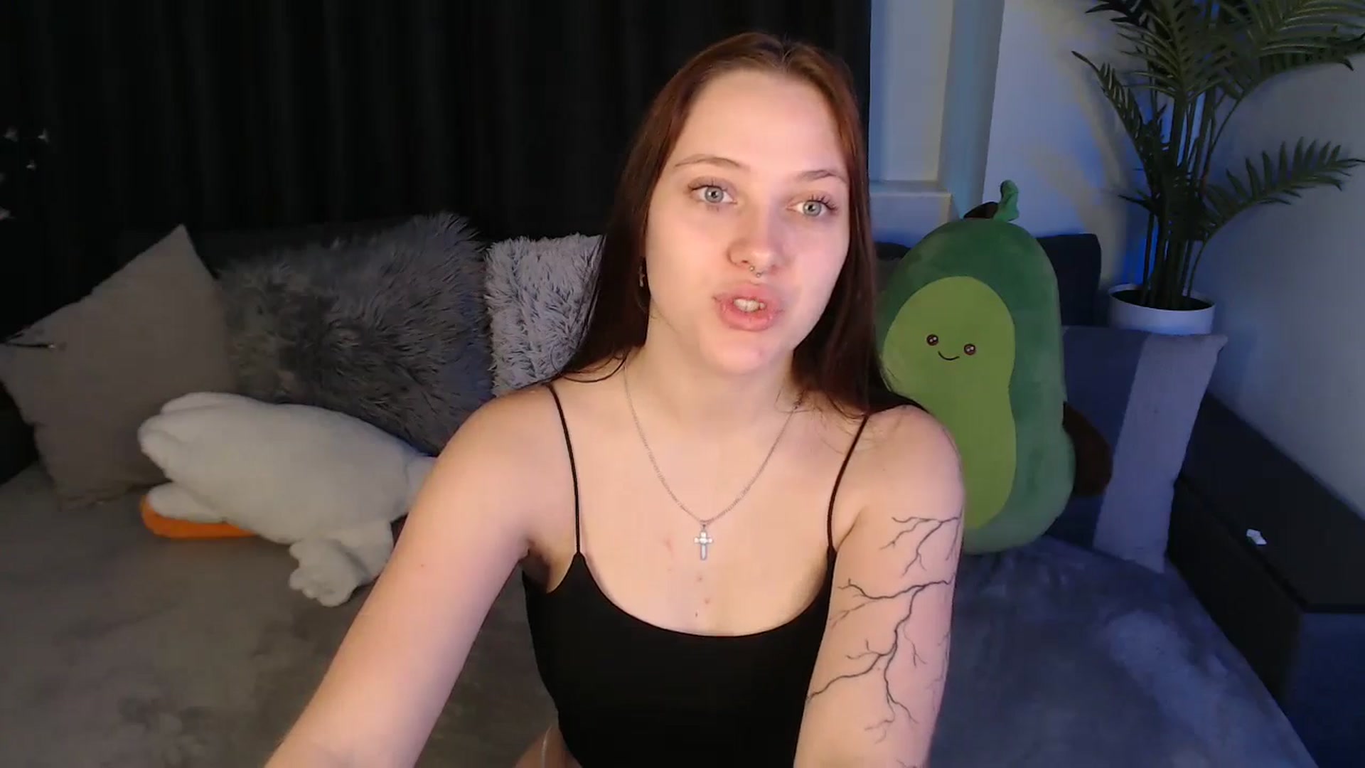 Gallery image thumbnail from SerenaSantos's myfreecams stream on, 06/29/2025, 08:59 image 8 of 20