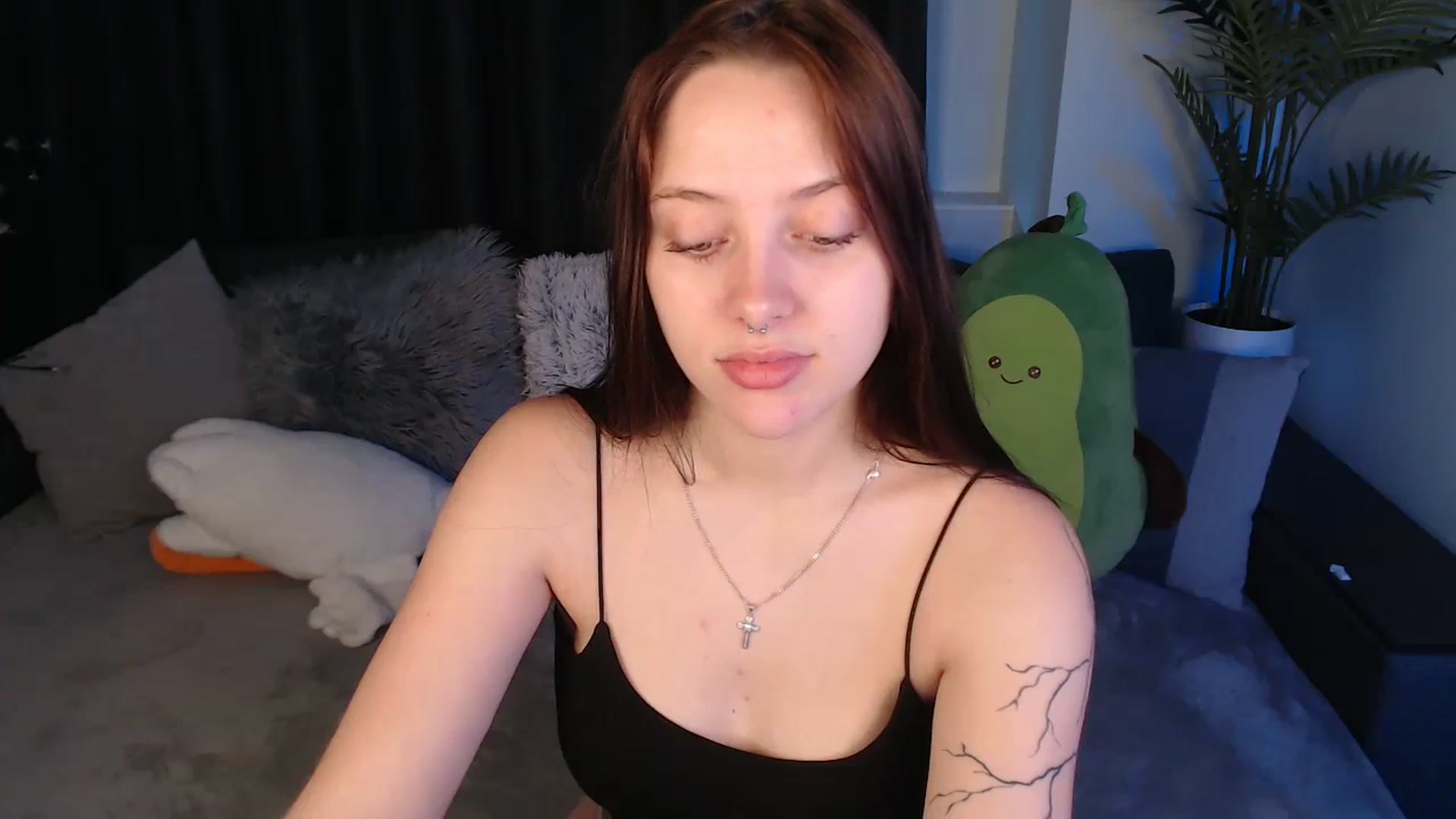 Gallery image thumbnail from SerenaSantos's myfreecams stream on, 06/29/2025, 08:59 image 15 of 20
