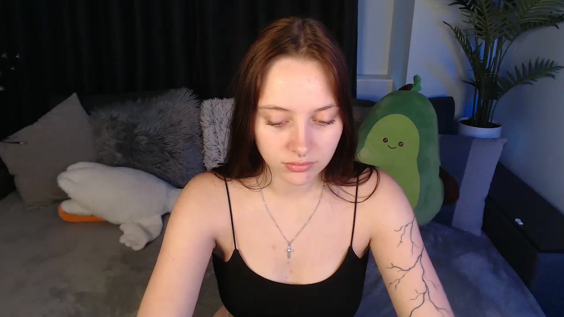 Gallery image thumbnail from SerenaSantos's myfreecams stream on, 06/29/2025, 09:43 image 8 of 20
