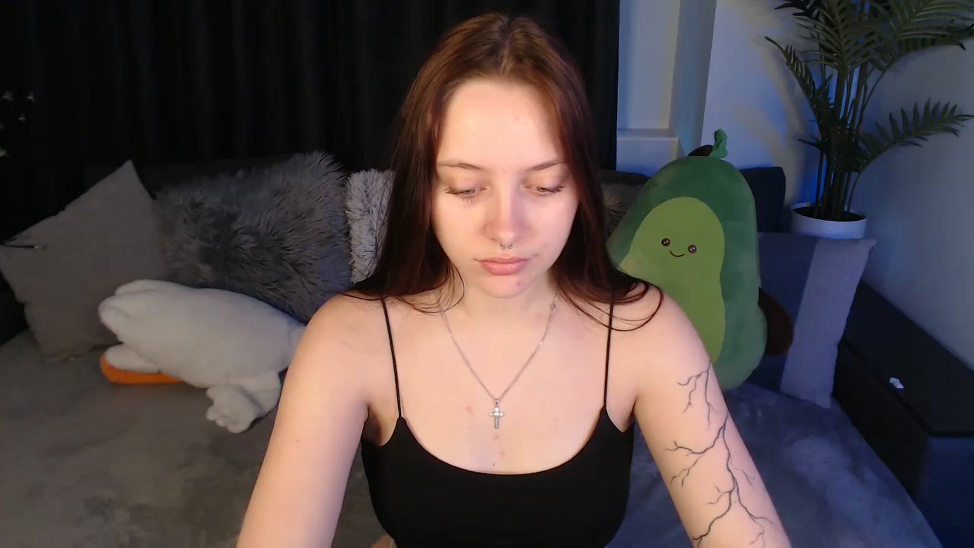 Gallery image thumbnail from SerenaSantos's myfreecams stream on, 06/29/2025, 09:43 image 9 of 20