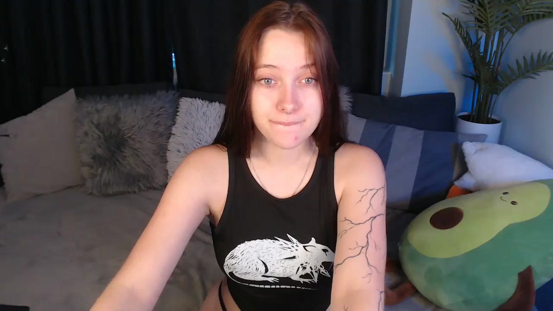 Gallery image thumbnail from SerenaSantos's myfreecams stream on, 06/30/2025, 09:46 image 15 of 20