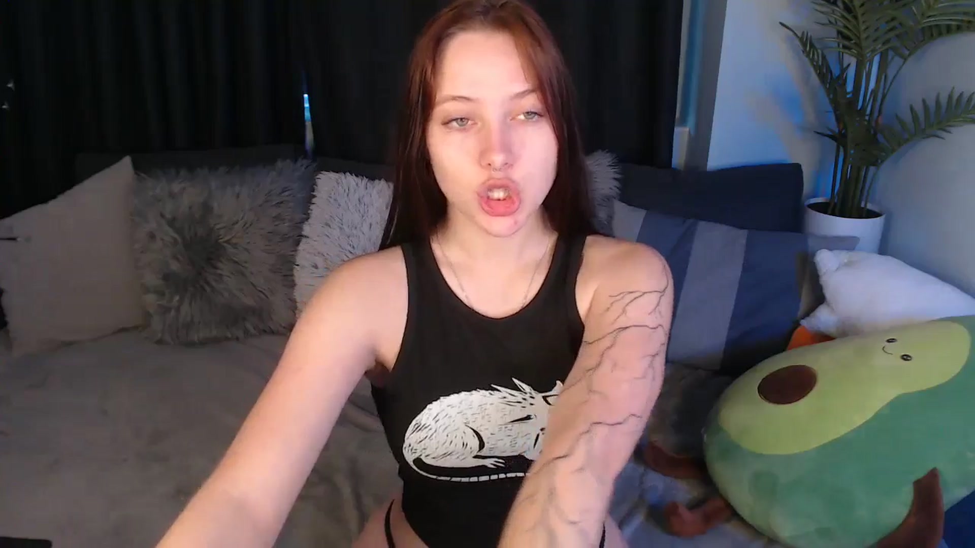 Gallery image thumbnail from SerenaSantos's myfreecams stream on, 06/30/2025, 09:46 image 14 of 20