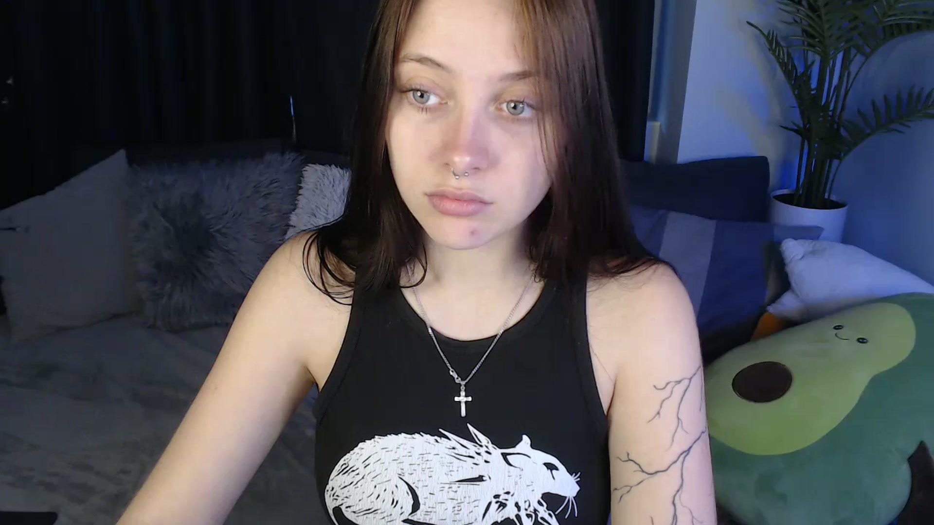 Gallery image thumbnail from SerenaSantos's myfreecams stream on, 06/30/2025, 10:48 image 10 of 20