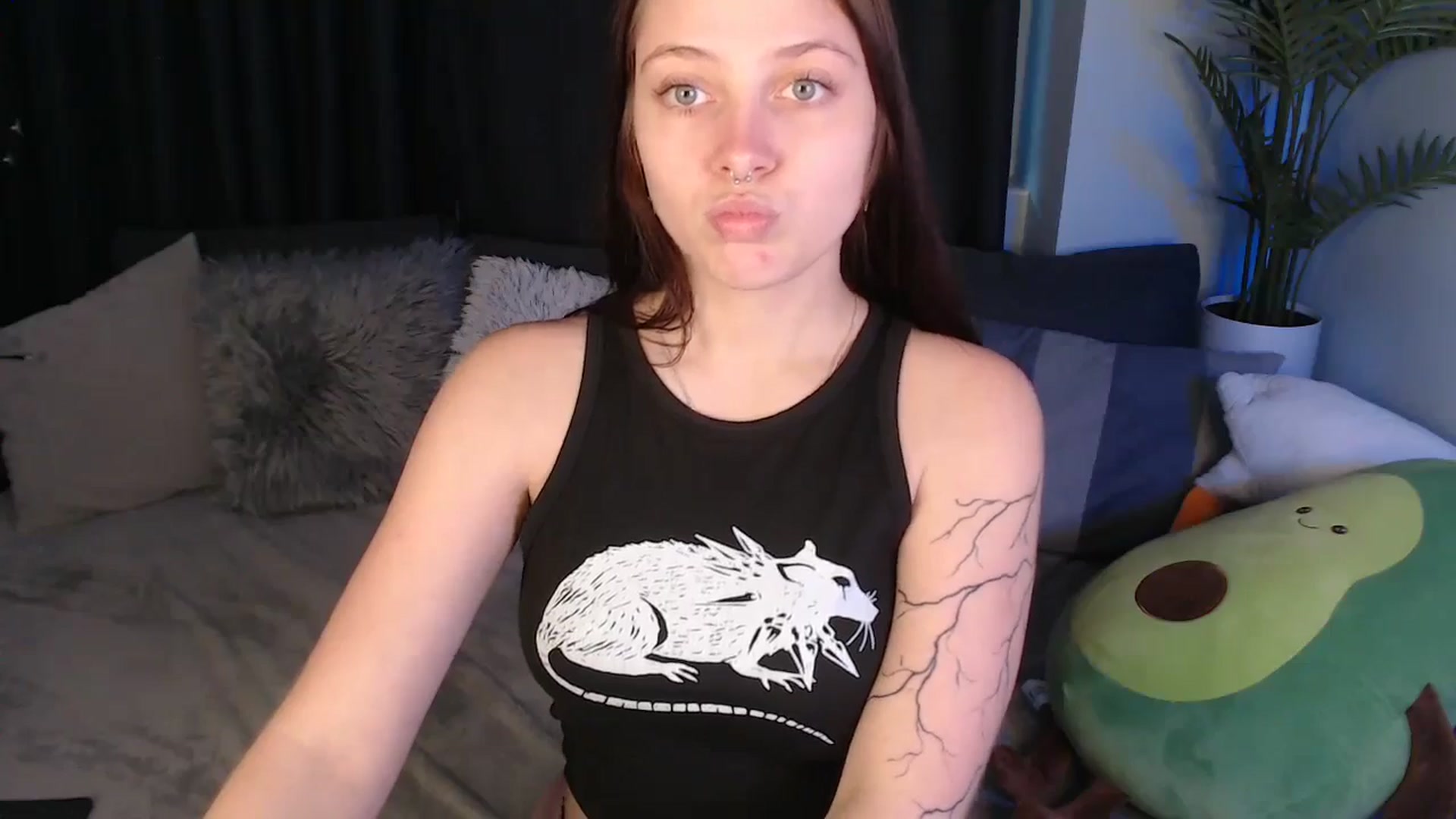 Gallery image thumbnail from SerenaSantos's myfreecams stream on, 06/30/2025, 11:36 image 5 of 20