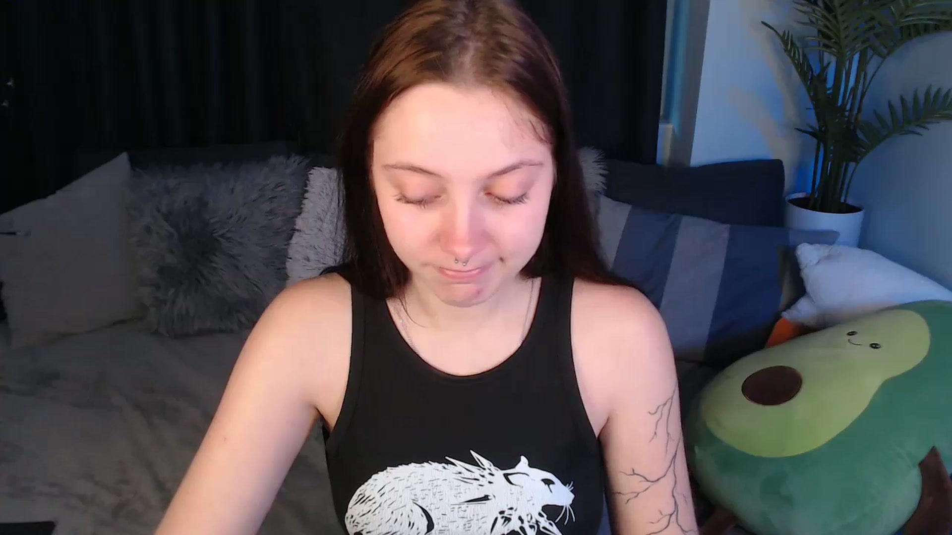 Gallery image thumbnail from SerenaSantos's myfreecams stream on, 06/30/2025, 11:36 image 13 of 20