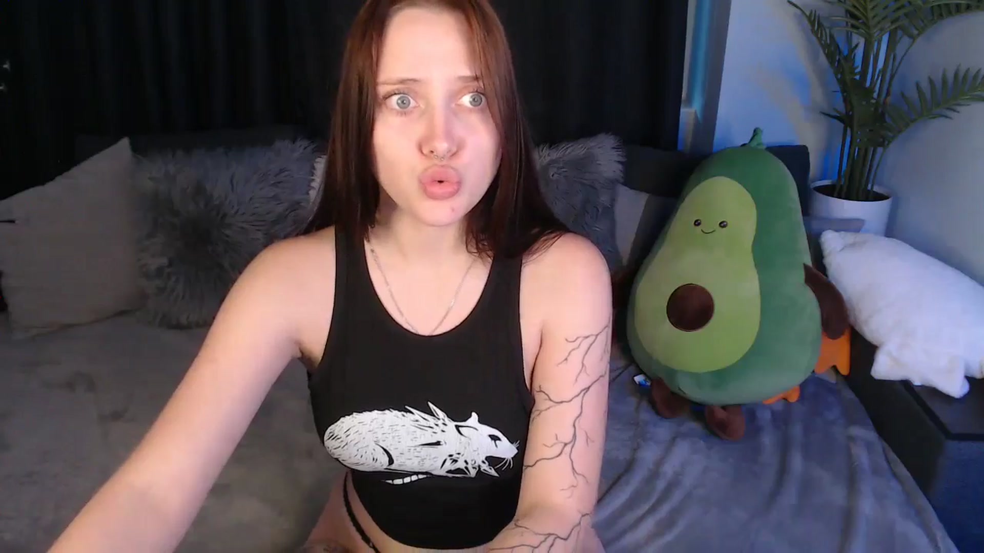Gallery image thumbnail from SerenaSantos's myfreecams stream on, 06/30/2025, 13:56 image 6 of 20