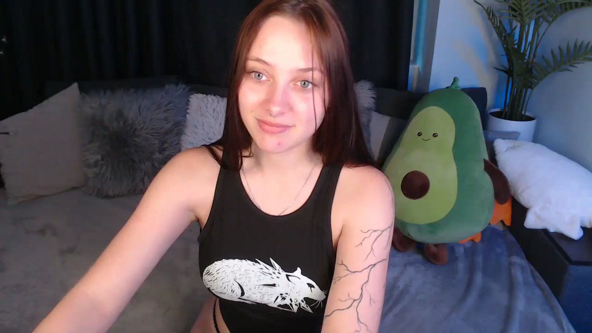 Gallery image thumbnail from SerenaSantos's myfreecams stream on, 06/30/2025, 13:56 image 15 of 20