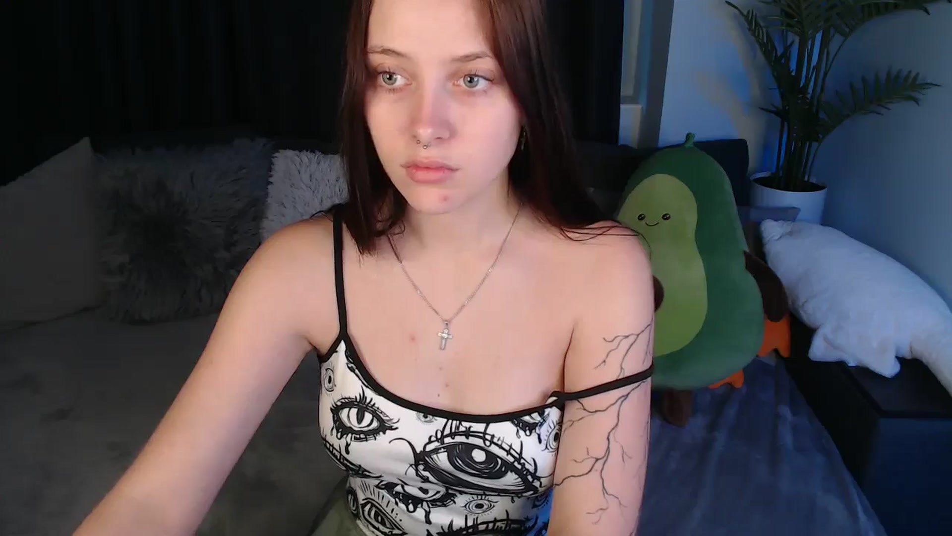 Gallery image thumbnail from SerenaSantos's myfreecams stream on, 07/01/2025, 09:37 image 13 of 20