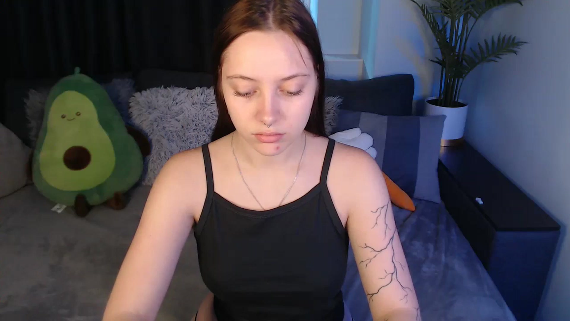 Gallery image thumbnail from SerenaSantos's myfreecams stream on, 07/02/2025, 08:47 image 17 of 20