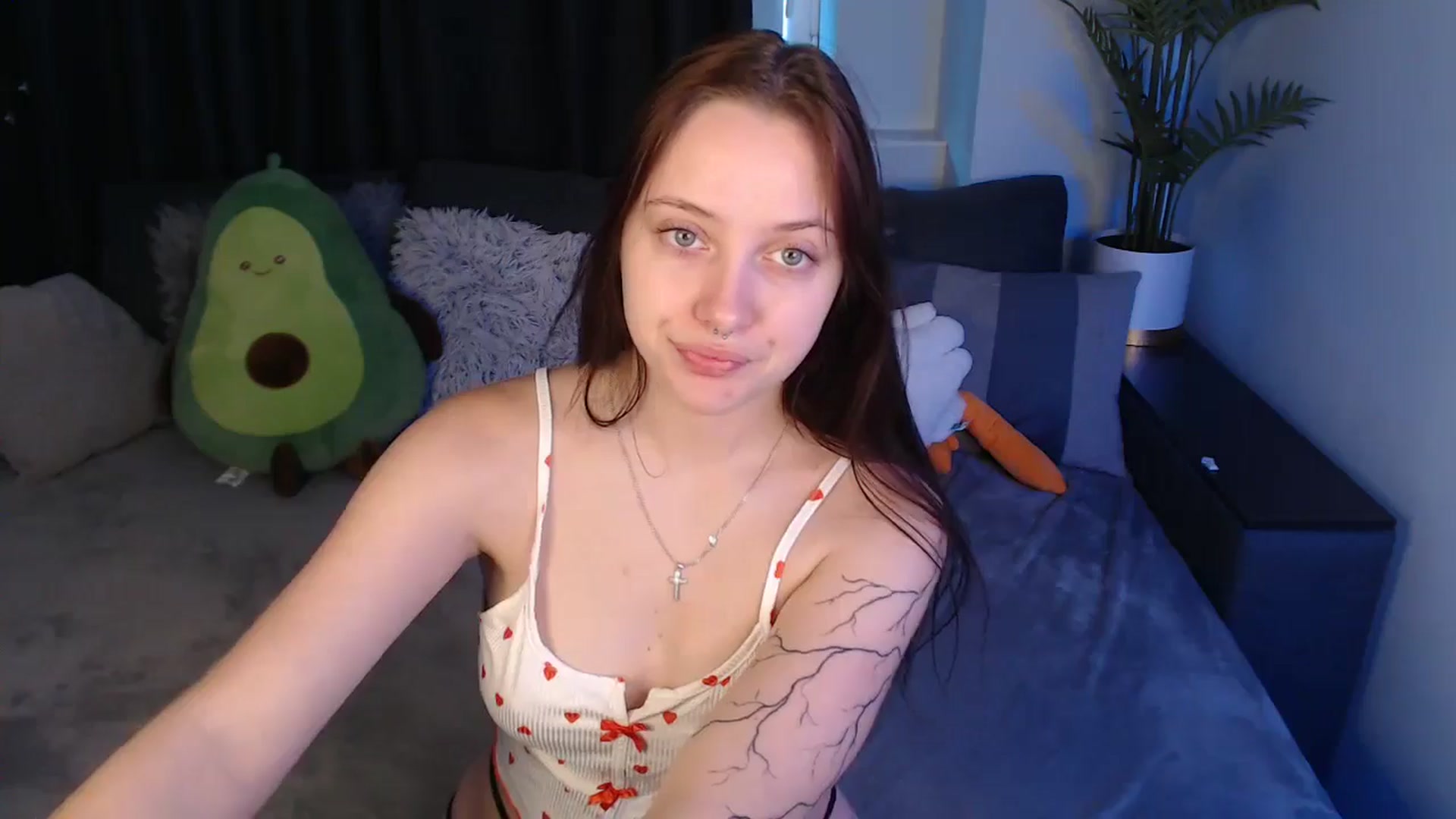 Gallery image thumbnail from SerenaSantos's myfreecams stream on, 07/04/2025, 09:59 image 16 of 20