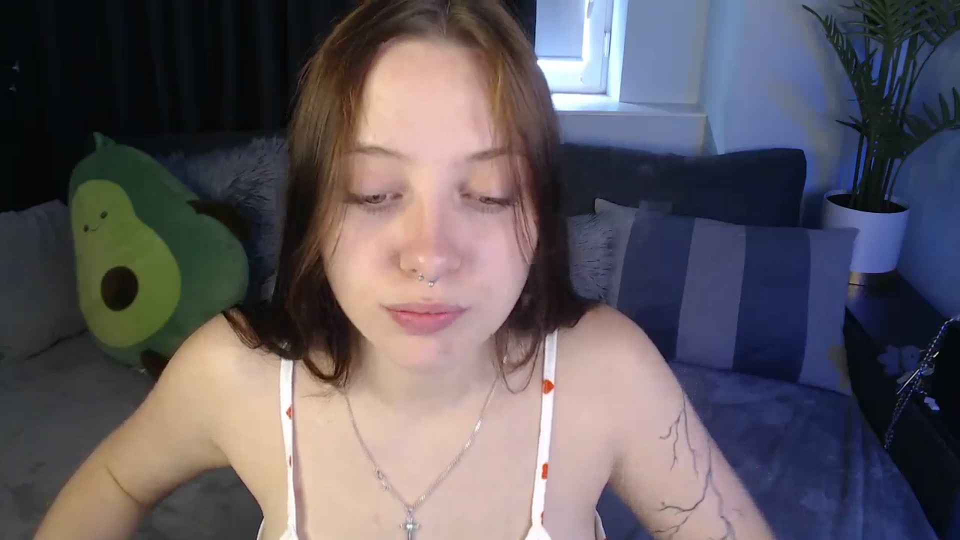 Gallery image thumbnail from SerenaSantos's myfreecams stream on, 07/05/2025, 10:29 image 16 of 20
