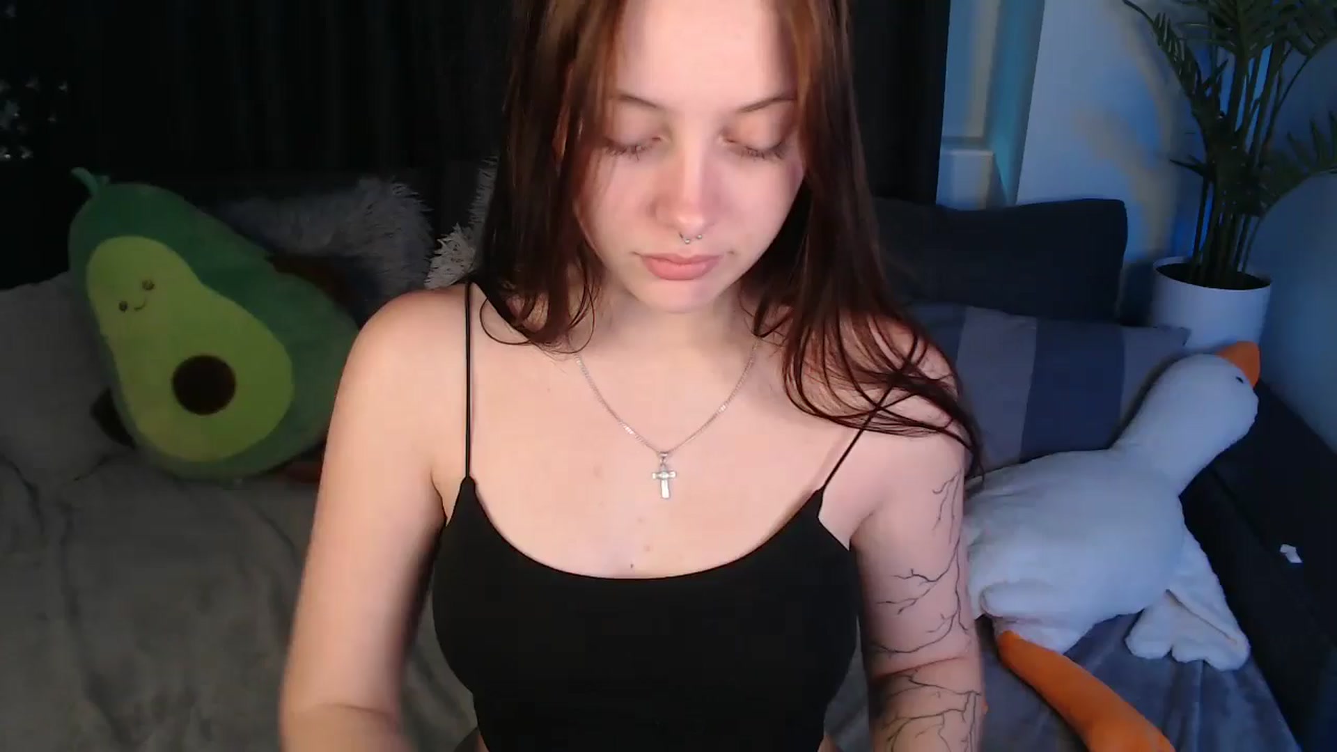 Gallery image thumbnail from SerenaSantos's myfreecams stream on, 07/06/2025, 13:53 image 5 of 20