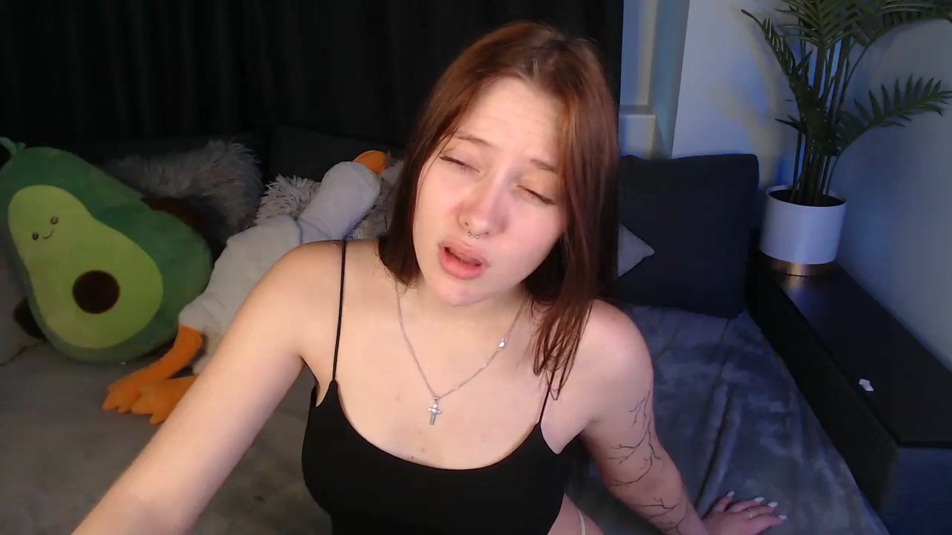 Gallery image thumbnail from SerenaSantos's myfreecams stream on, 07/07/2025, 10:33 image 7 of 20