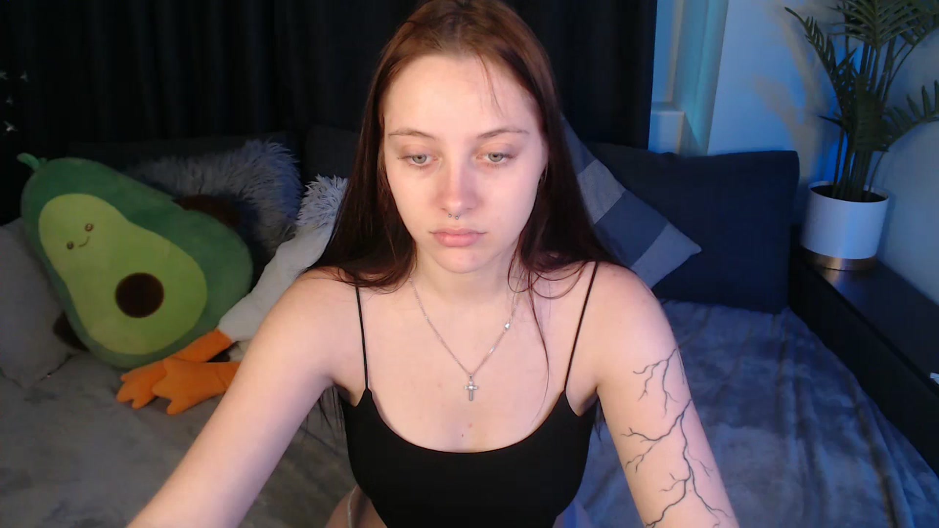 Gallery image thumbnail from SerenaSantos's myfreecams stream on, 07/07/2025, 12:28 image 9 of 20