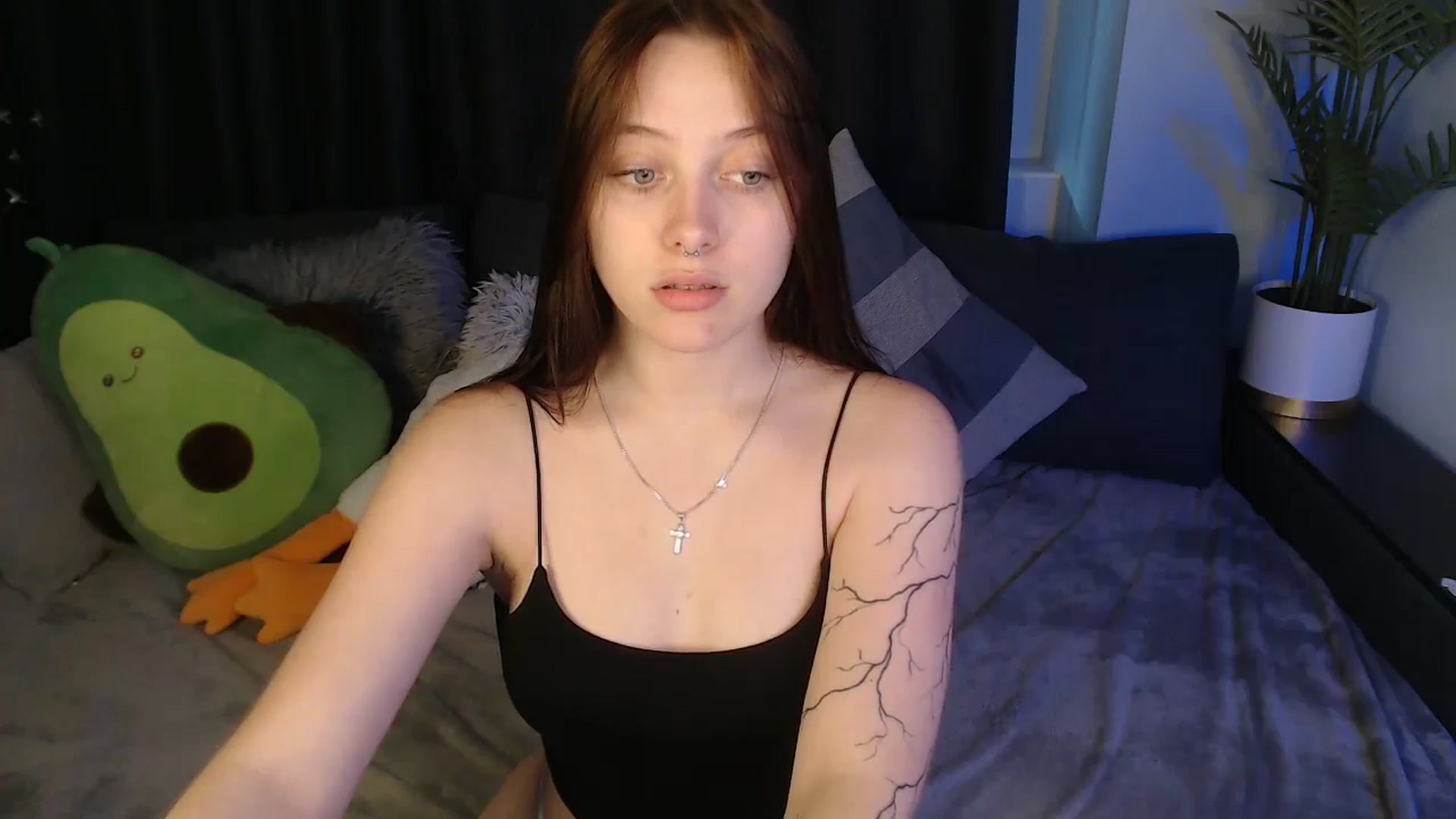 Gallery image thumbnail from SerenaSantos's myfreecams stream on, 07/07/2025, 13:35 image 6 of 20