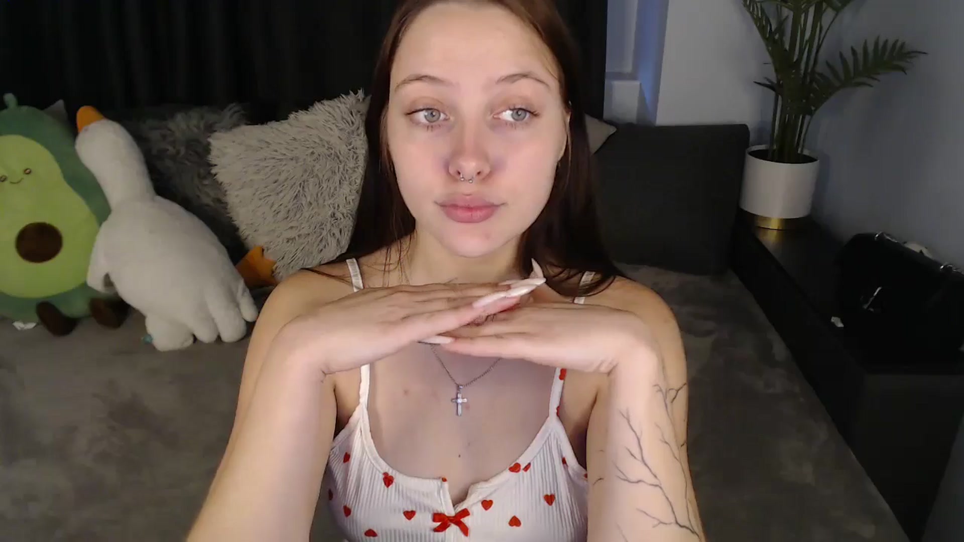 Gallery image thumbnail from SerenaSantos's myfreecams stream on, 07/12/2025, 10:41 image 6 of 20