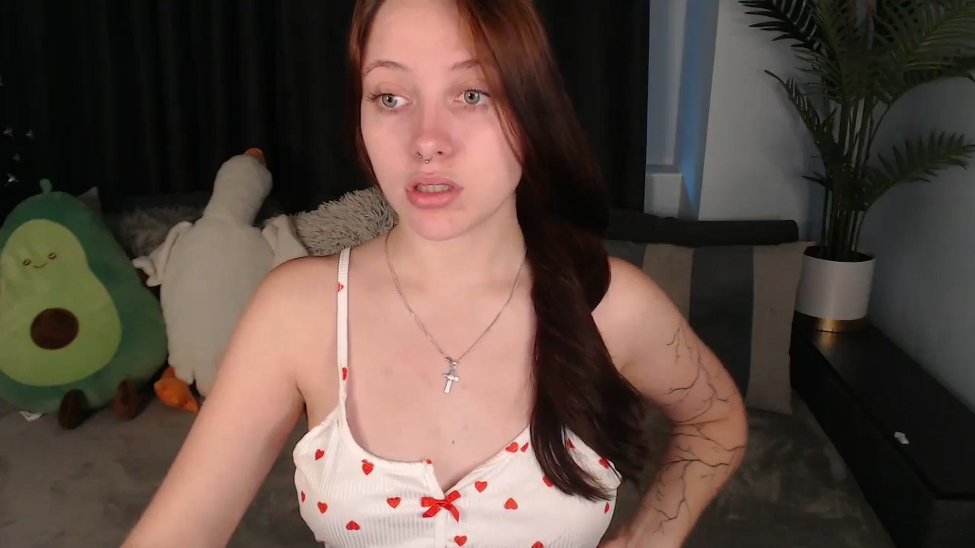 Gallery image thumbnail from SerenaSantos's myfreecams stream on, 07/15/2025, 09:02 image 16 of 20