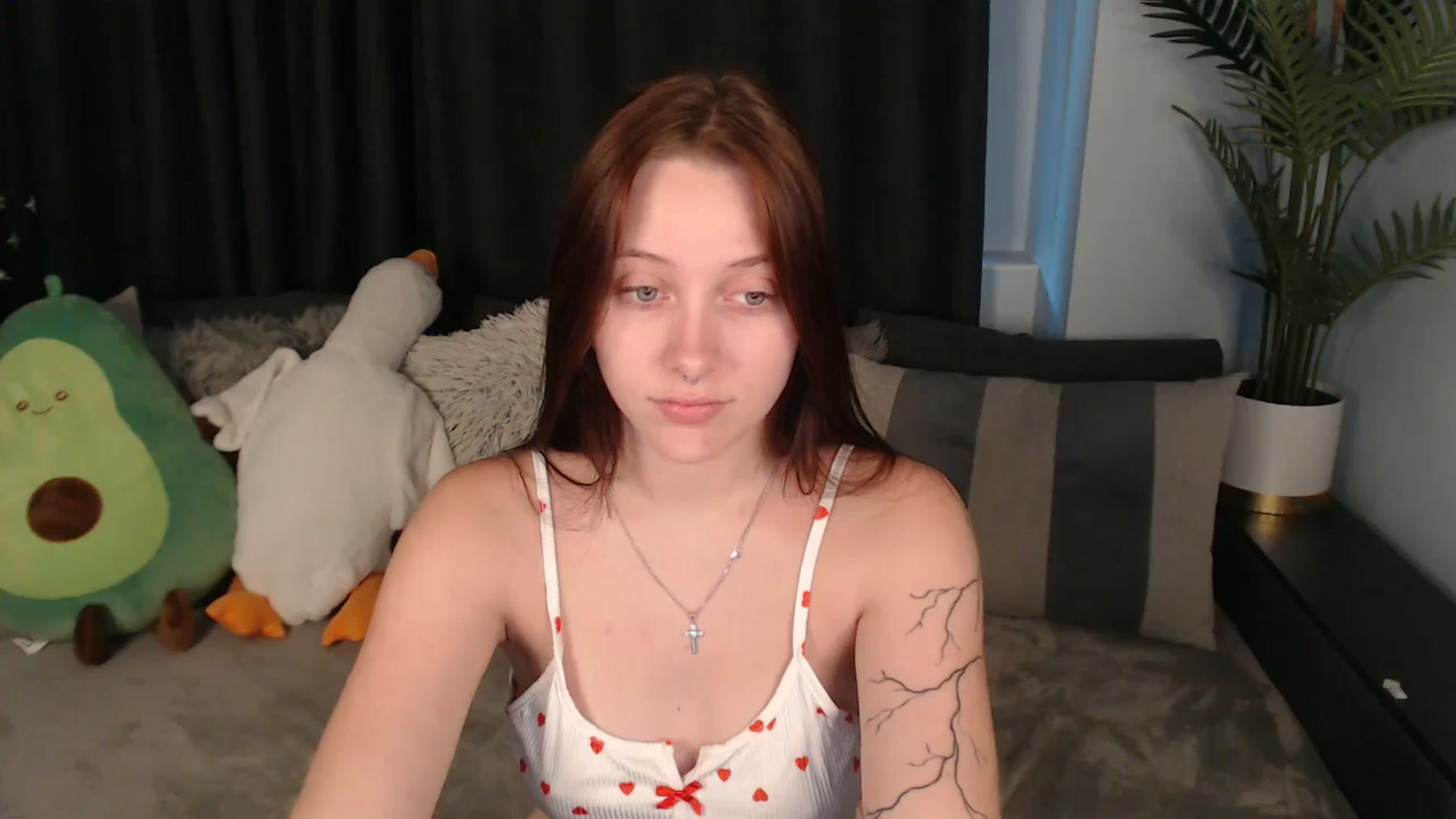 Gallery image thumbnail from SerenaSantos's myfreecams stream on, 07/15/2025, 13:56 image 3 of 20