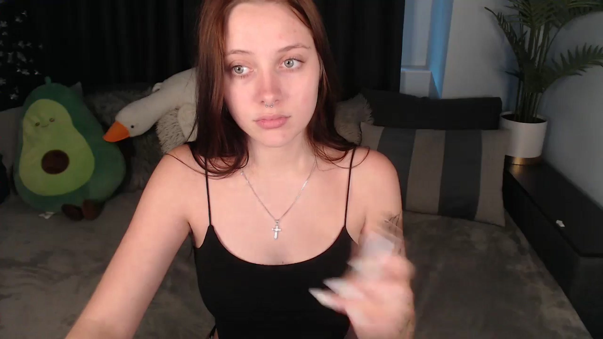 Gallery image thumbnail from SerenaSantos's myfreecams stream on, 07/18/2025, 13:28 image 10 of 20