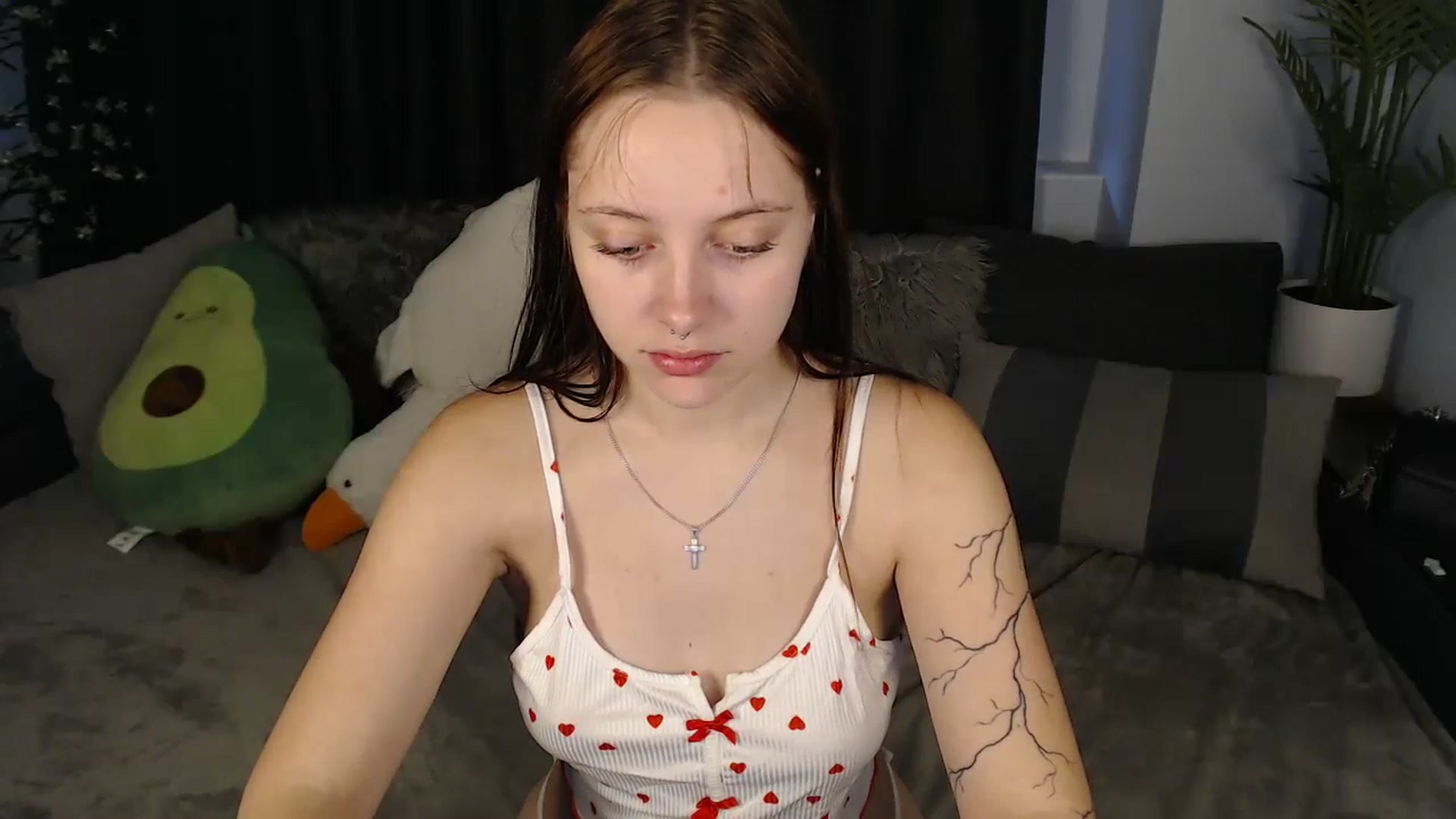 Gallery image thumbnail from SerenaSantos's myfreecams stream on, 07/26/2025, 10:03 image 10 of 20