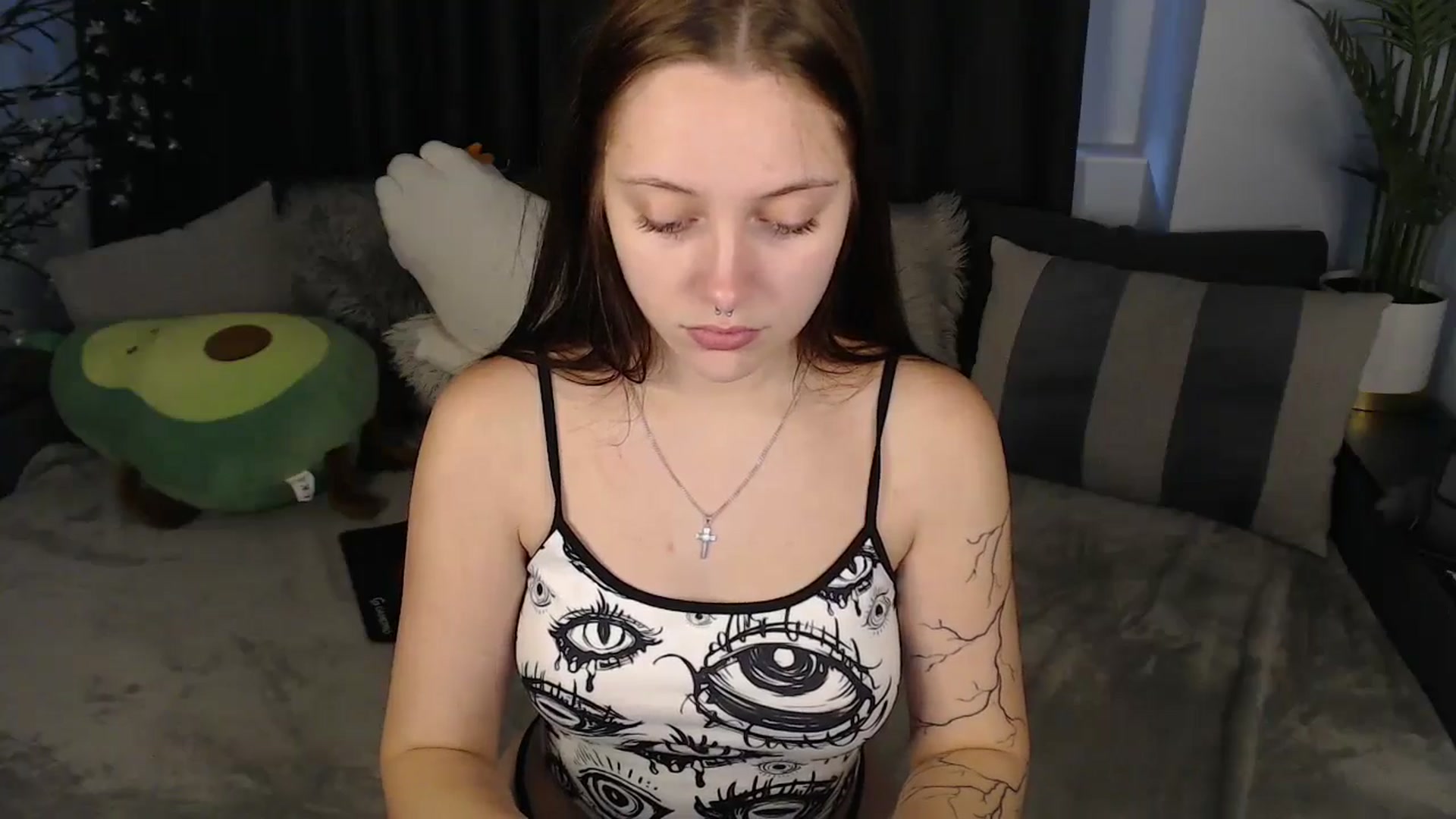 Gallery image thumbnail from SerenaSantos's myfreecams stream on, 07/27/2025, 13:31 image 16 of 20