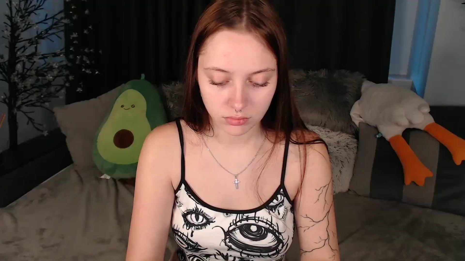 Gallery image thumbnail from SerenaSantos's myfreecams stream on, 08/01/2025, 13:04 image 13 of 20
