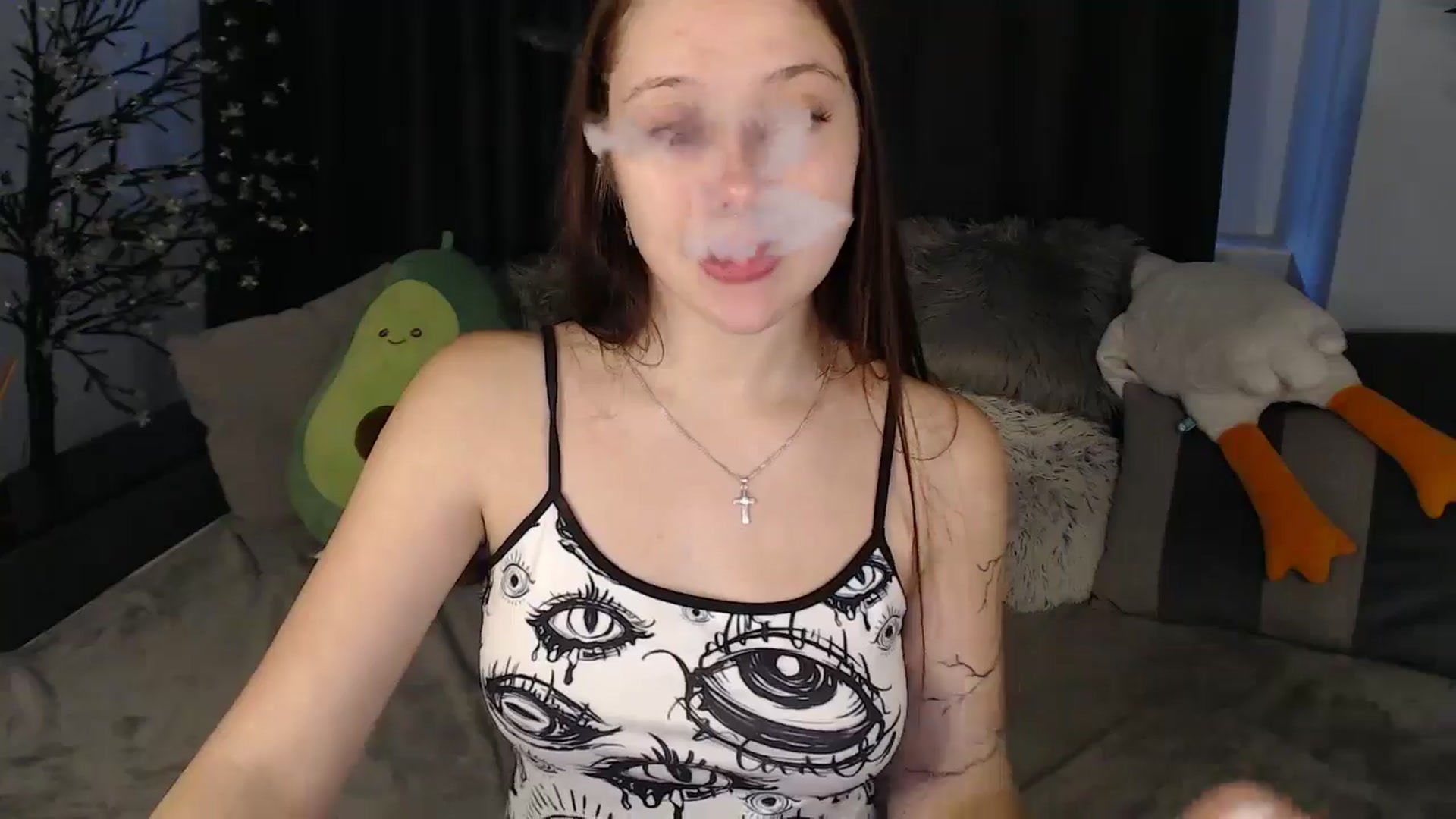 Gallery image thumbnail from SerenaSantos's myfreecams stream on, 08/01/2025, 13:04 image 10 of 20